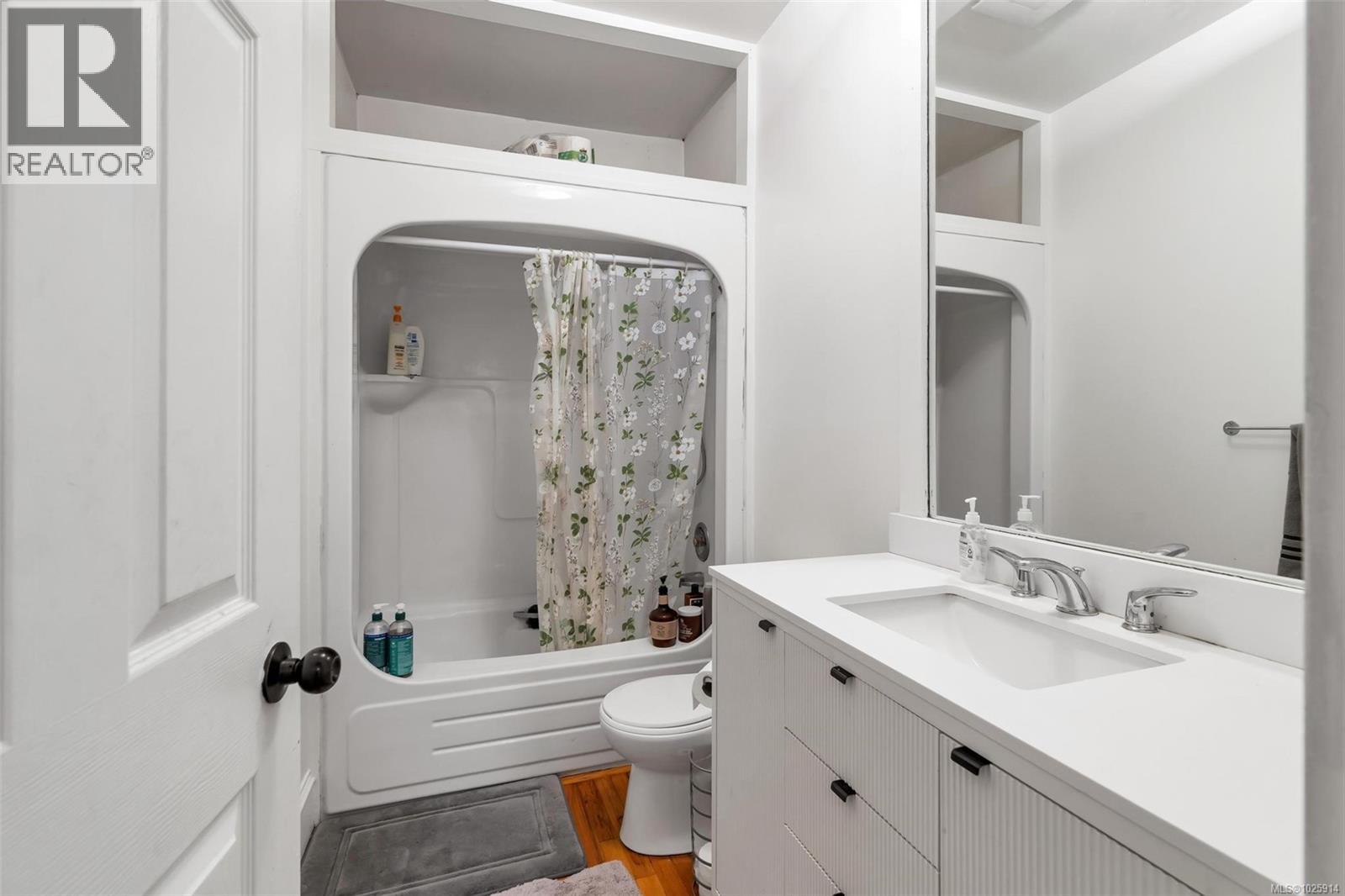  636 Cornwall Street, Victoria