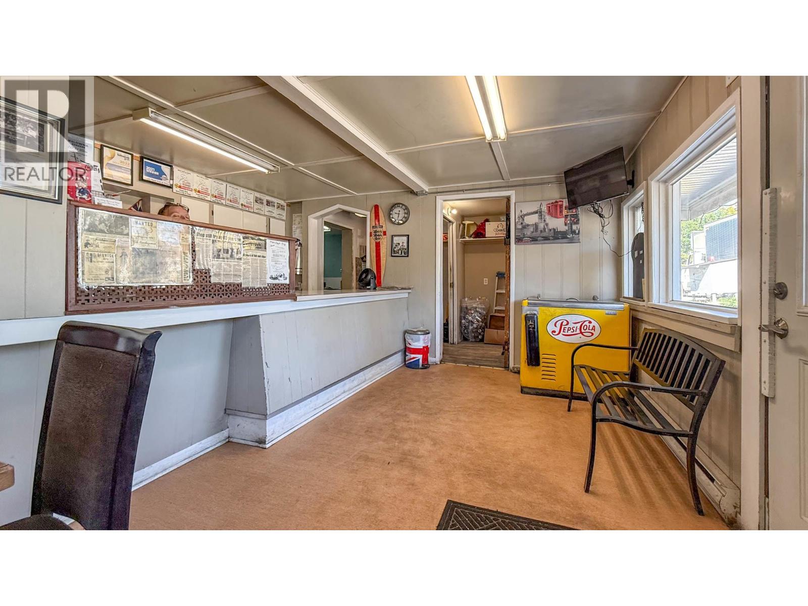  1359 Sutherland Avenue, Kelowna