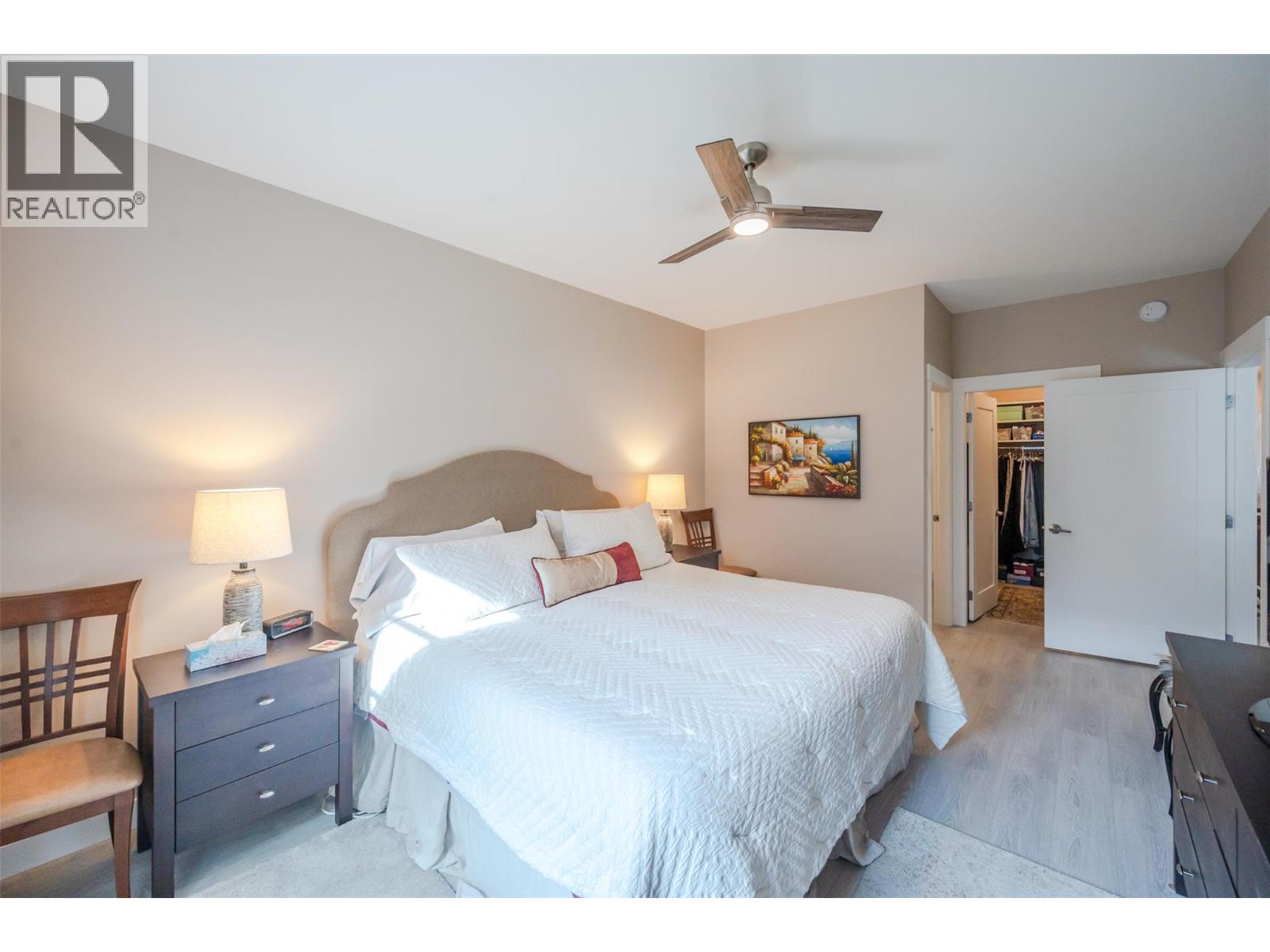  389 10th Avenue, Keremeos