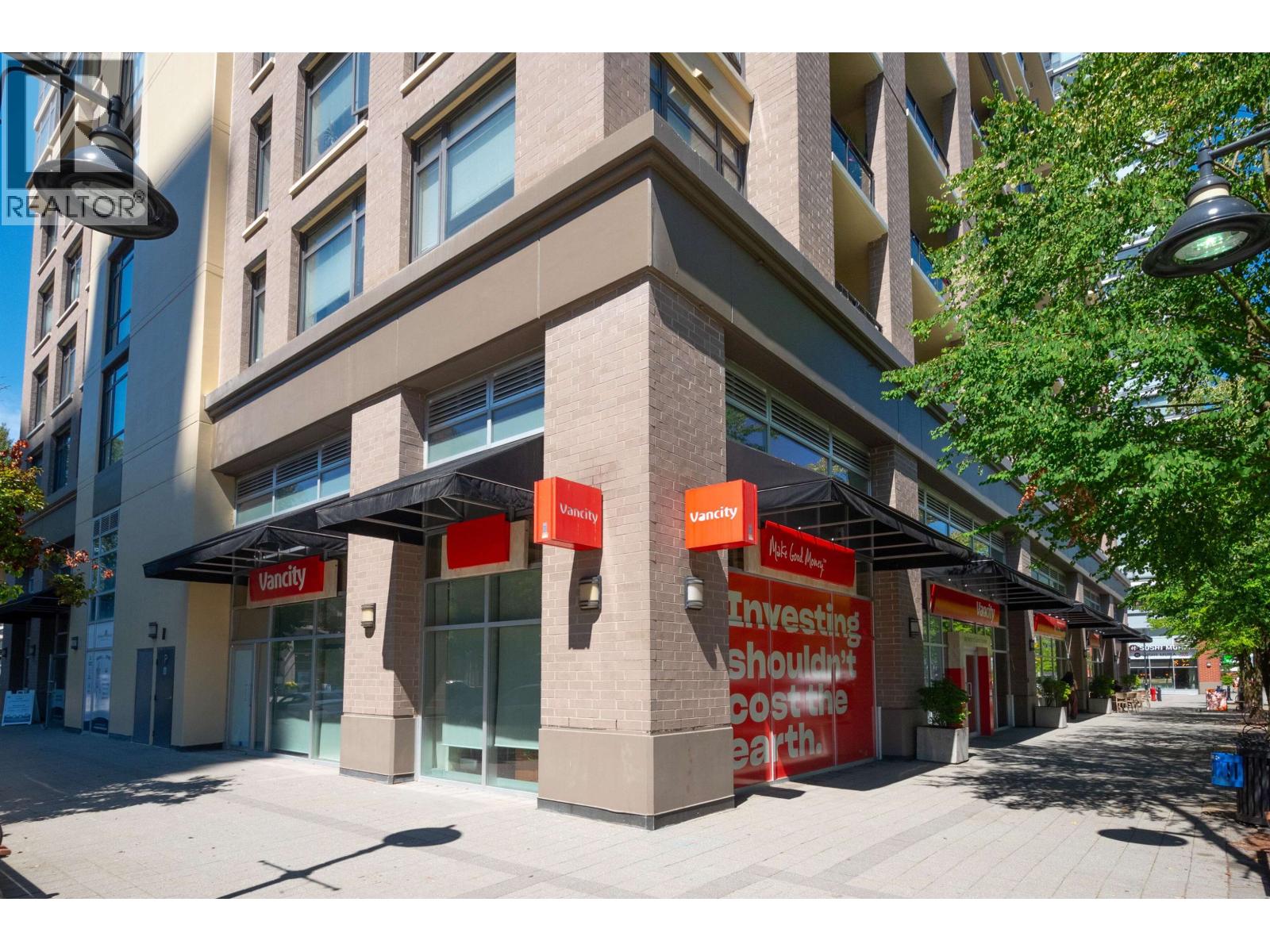 121 100 CAPILANO ROAD, Port Moody