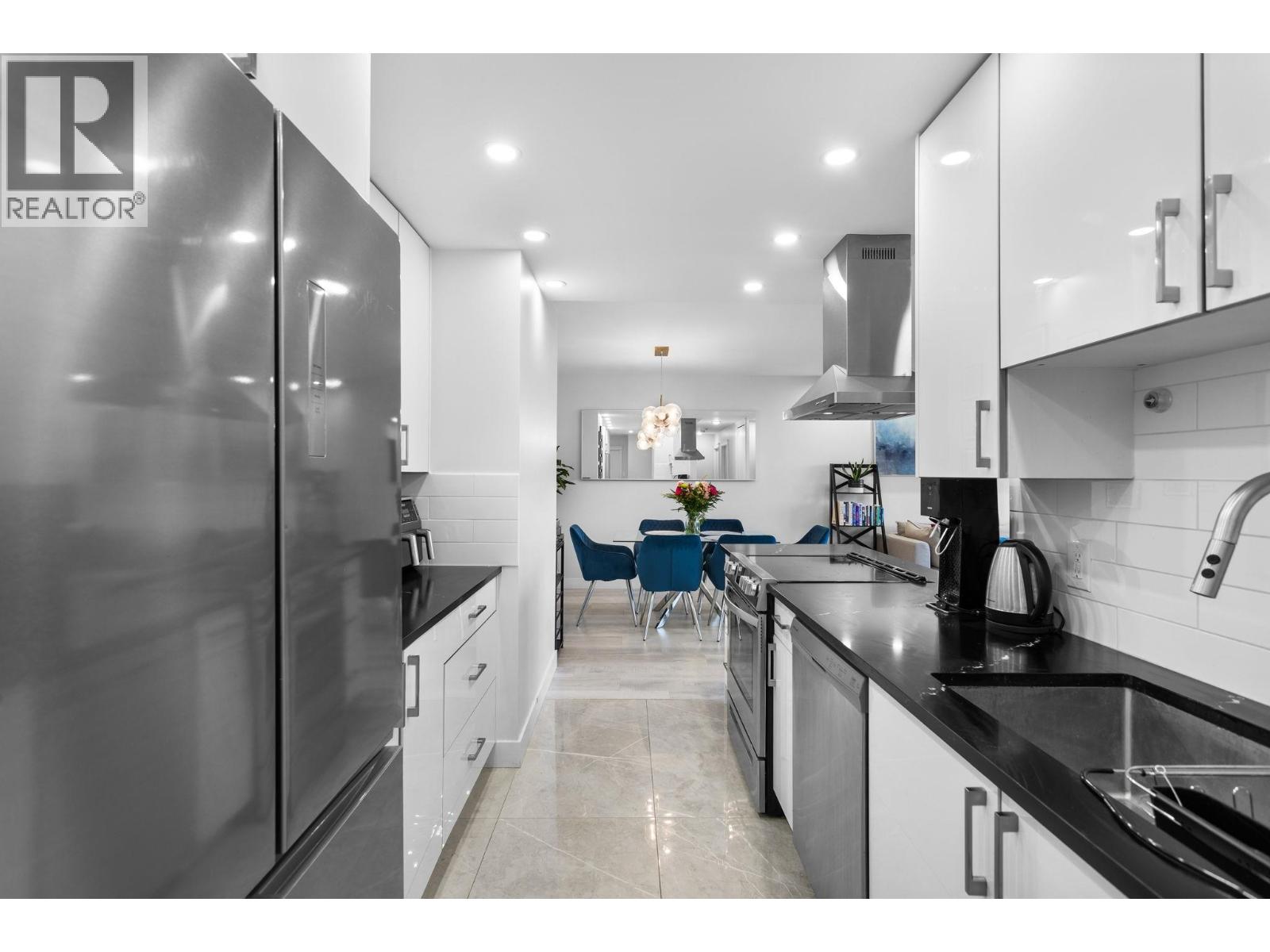 1501 6540 BURLINGTON AVENUE, Burnaby