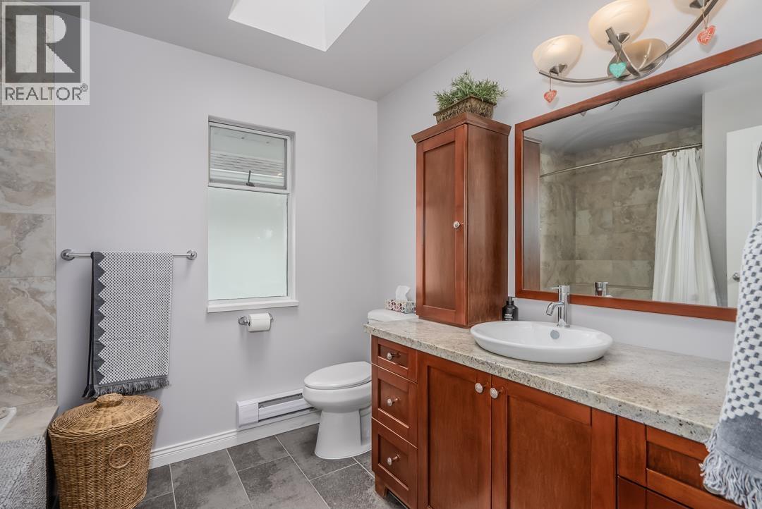 31 12331 PHOENIX DRIVE, Richmond