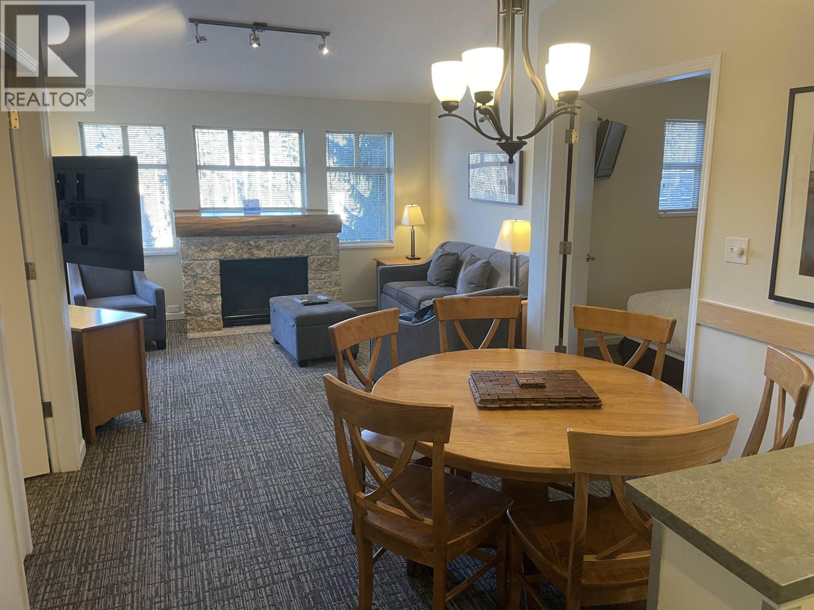 WK 15 309-4338 MAIN STREET, Whistler