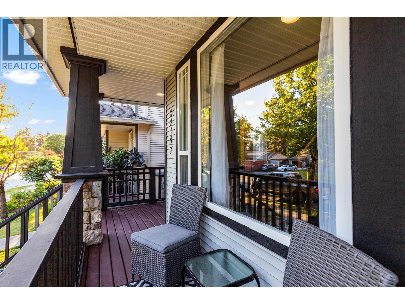 24107 102 AVENUE - Photo 3 of 35, Maple Ridge, British Columbia