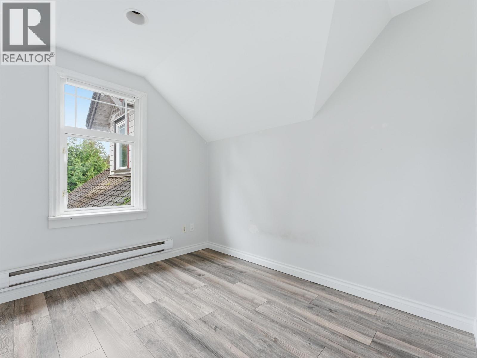 5140 SPERLING AVENUE, Burnaby