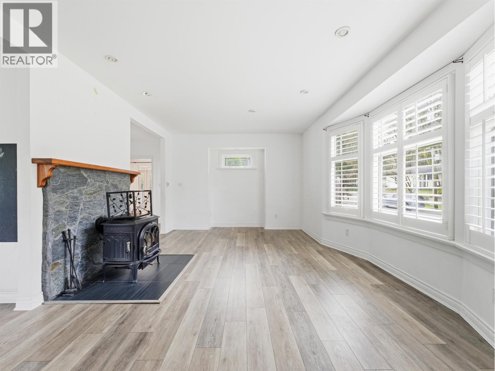 5140 SPERLING AVENUE, Burnaby