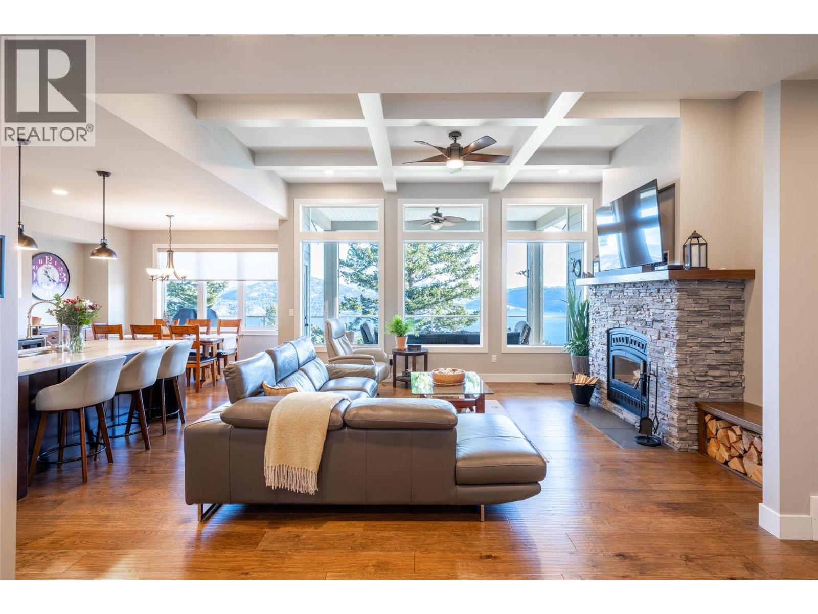  132 Crown Crescent, Vernon