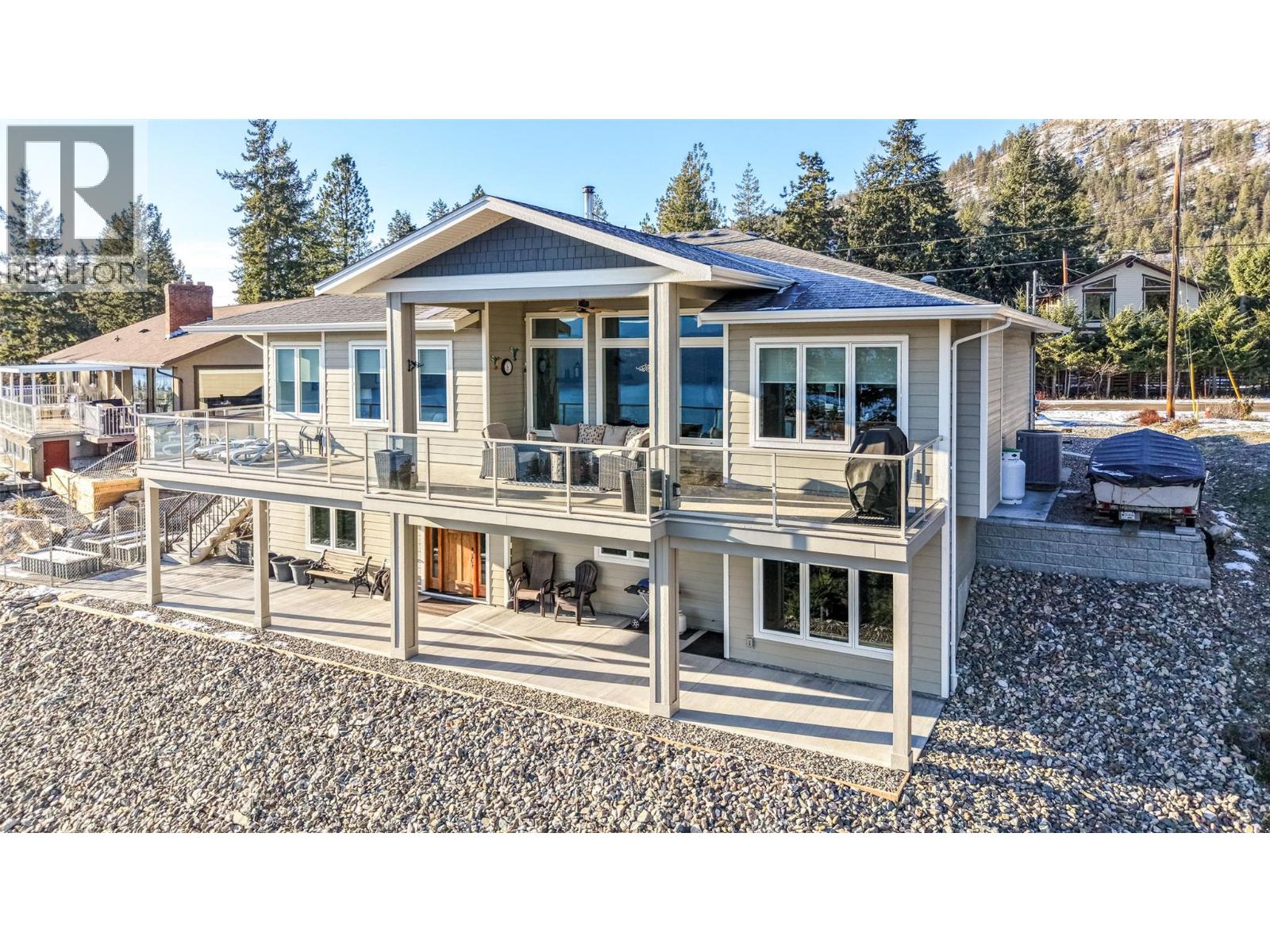  132 Crown Crescent, Vernon