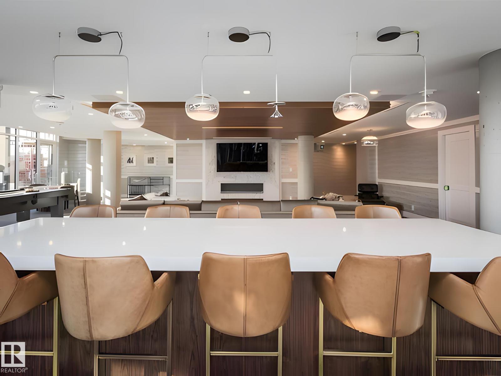 #903 14105 WEST BLOCK DR NW, Edmonton