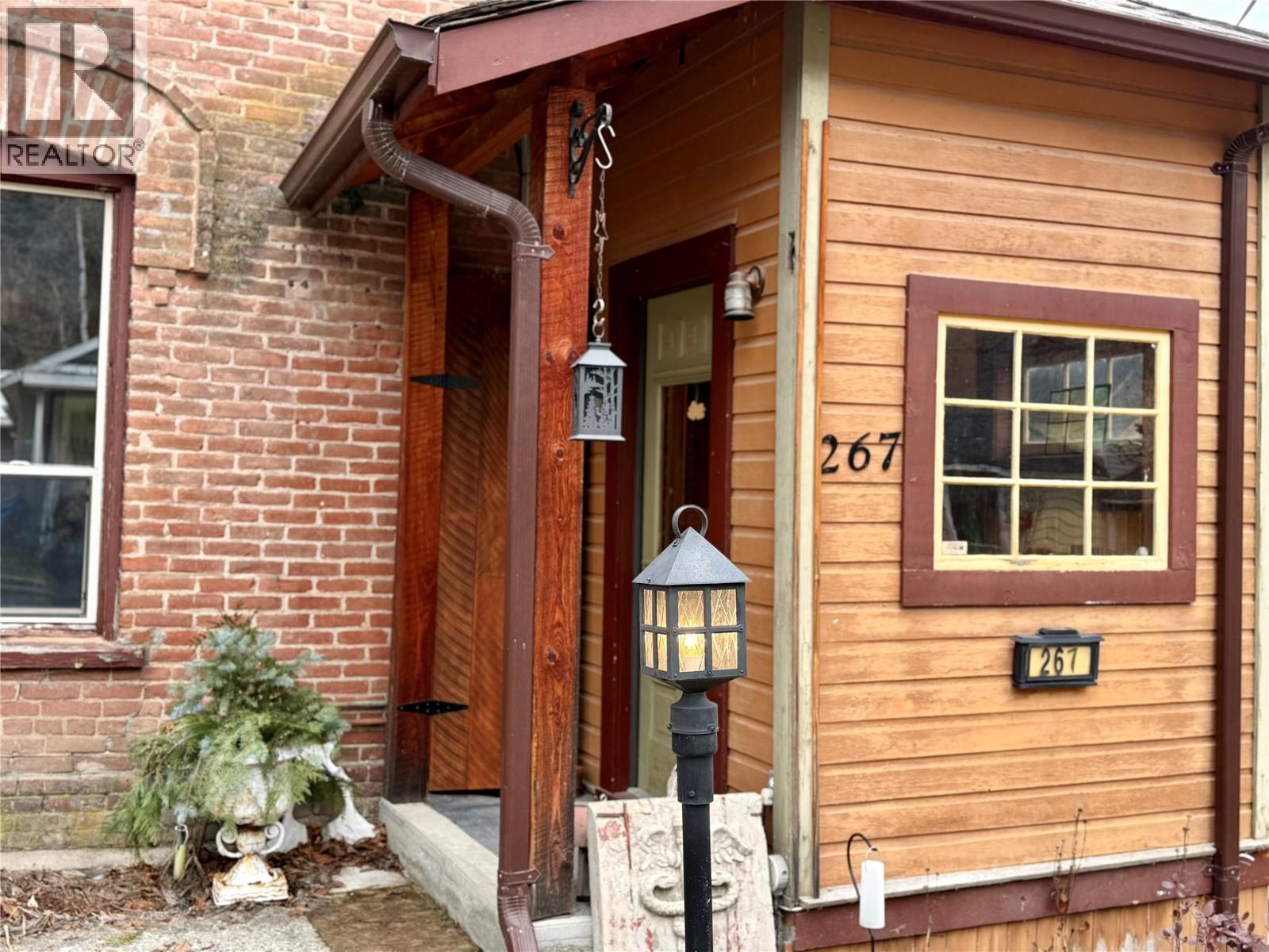 267 LONG LAKE Avenue, Greenwood