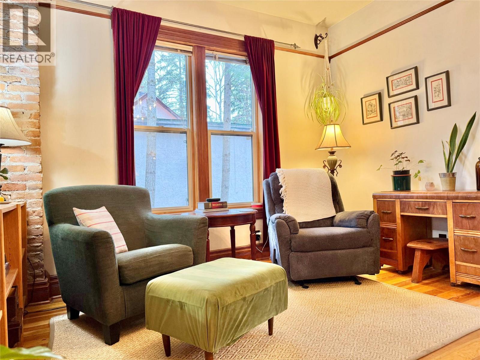 267 LONG LAKE Avenue, Greenwood