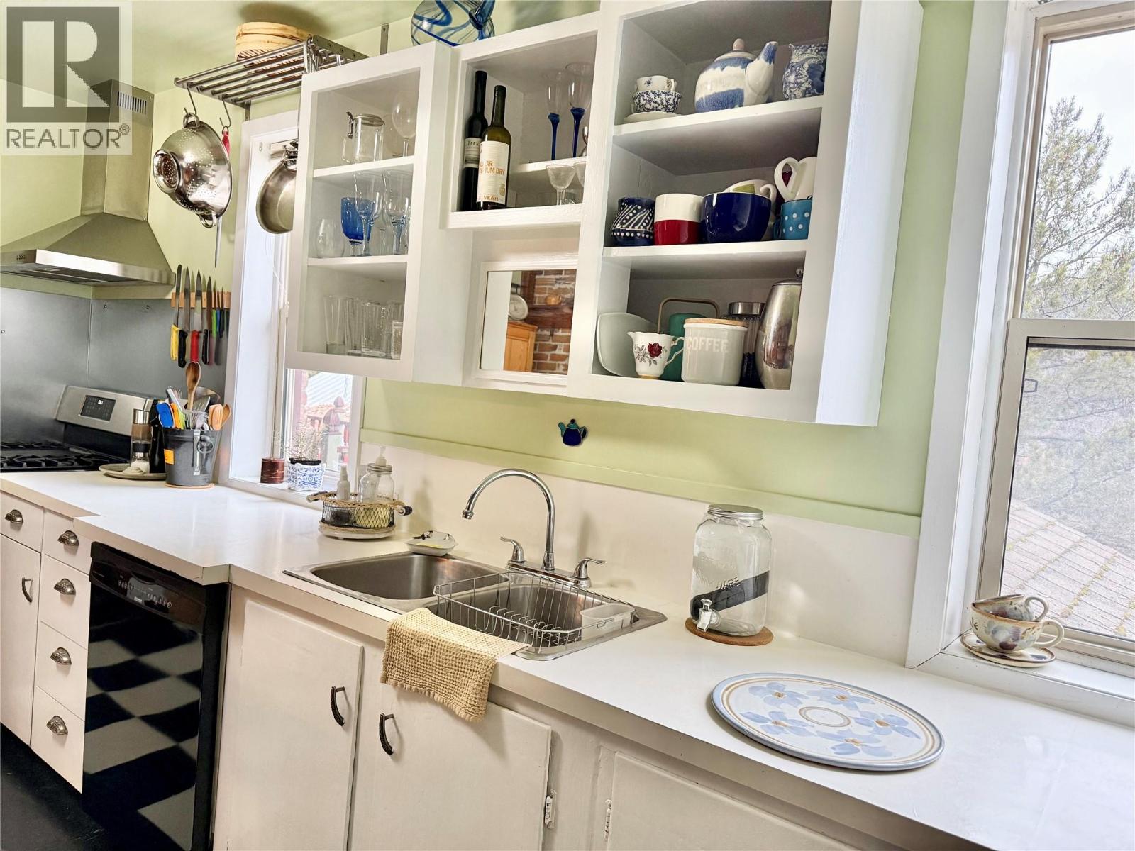 267 LONG LAKE Avenue, Greenwood