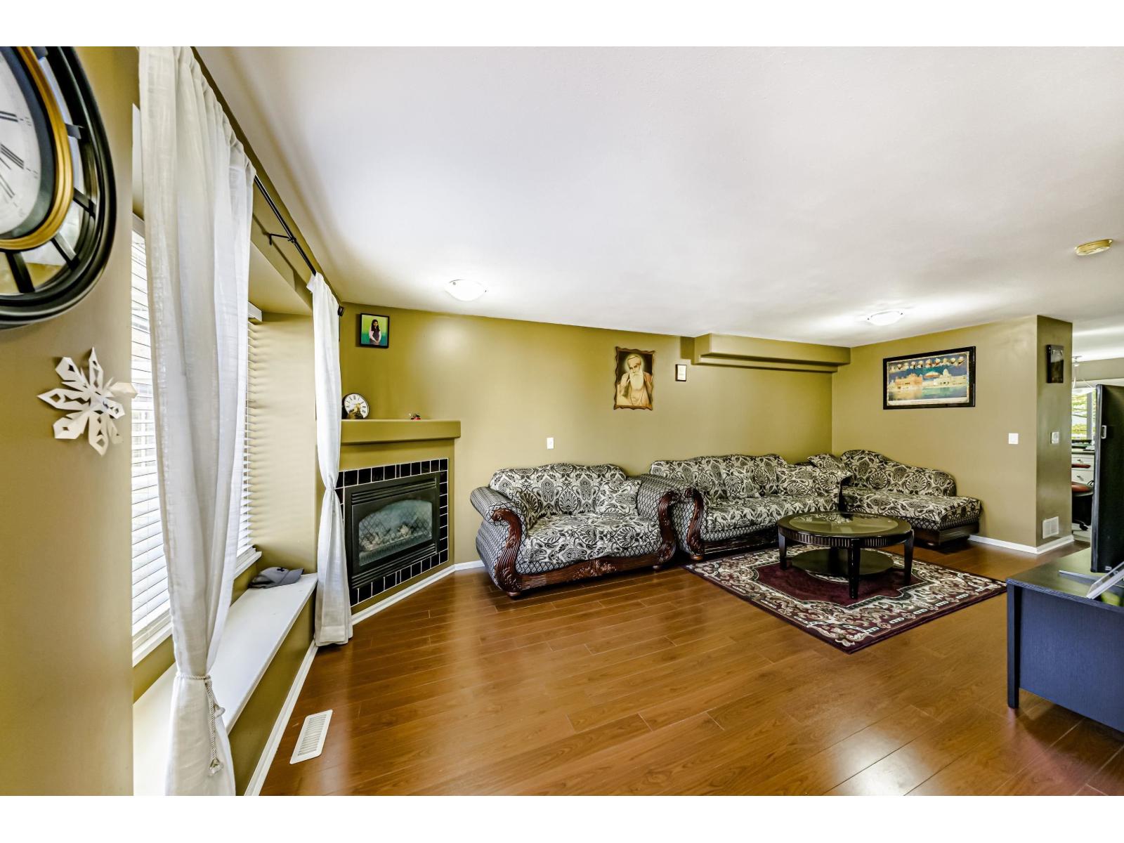 80 12110 75A AVENUE - Photo 5 of 14, Surrey, British Columbia