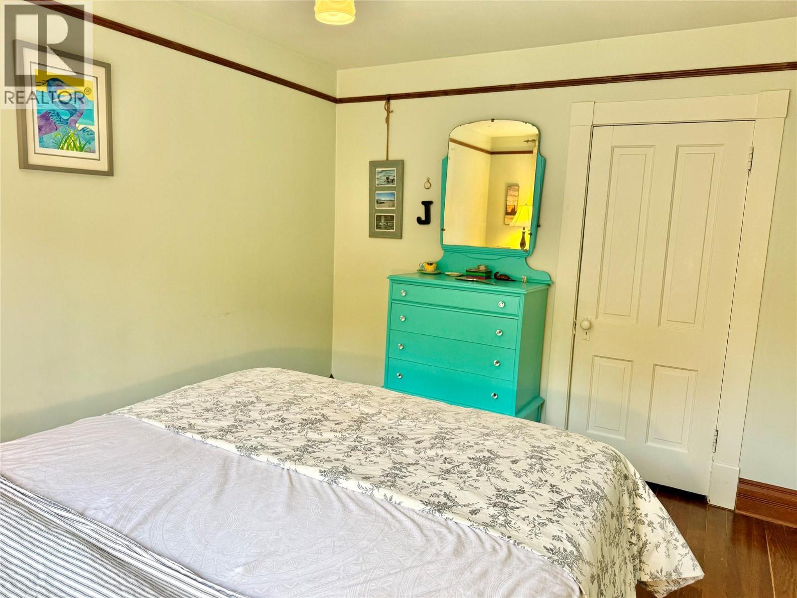 267 LONG LAKE Avenue, Greenwood