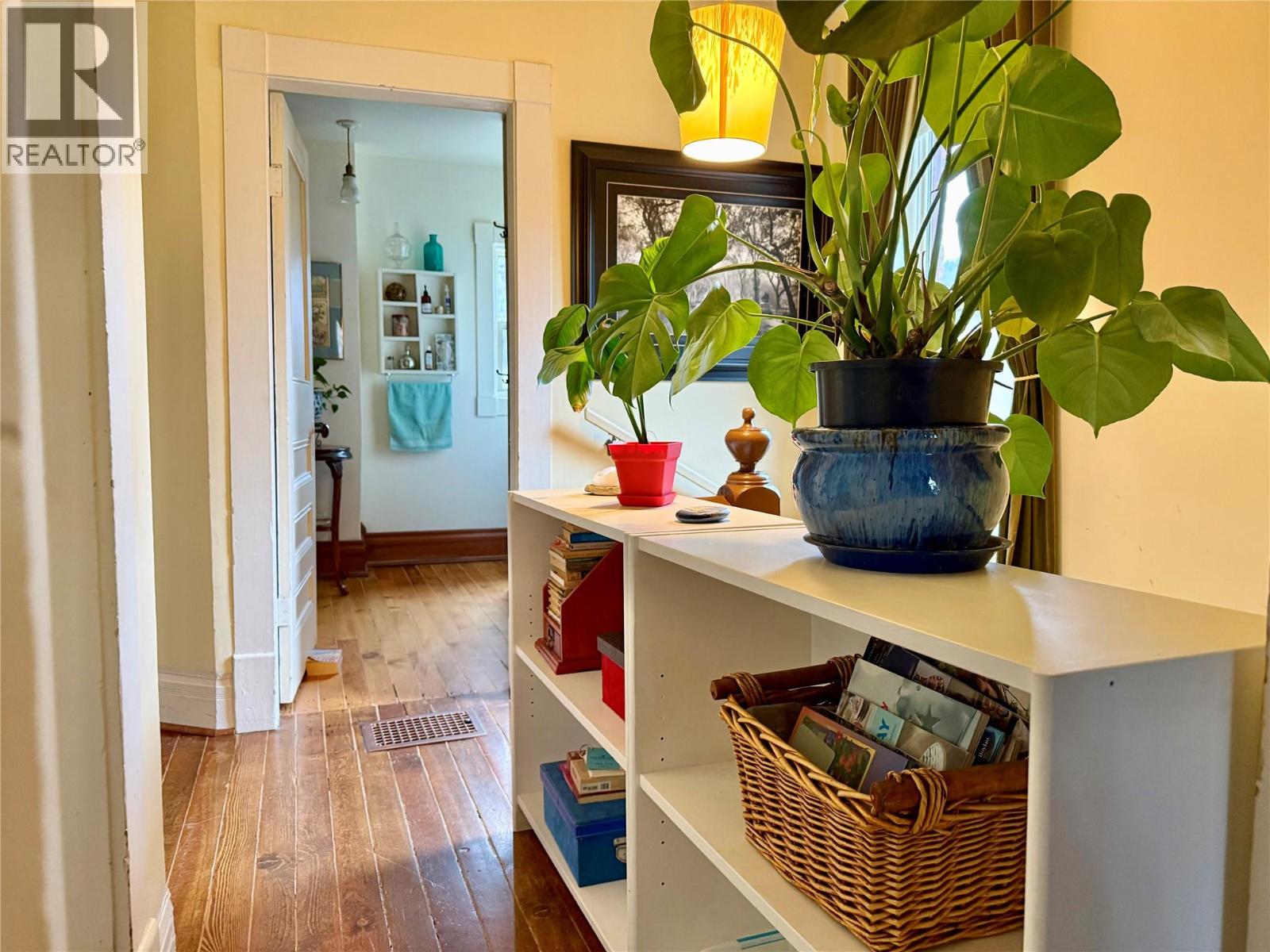 267 LONG LAKE Avenue, Greenwood