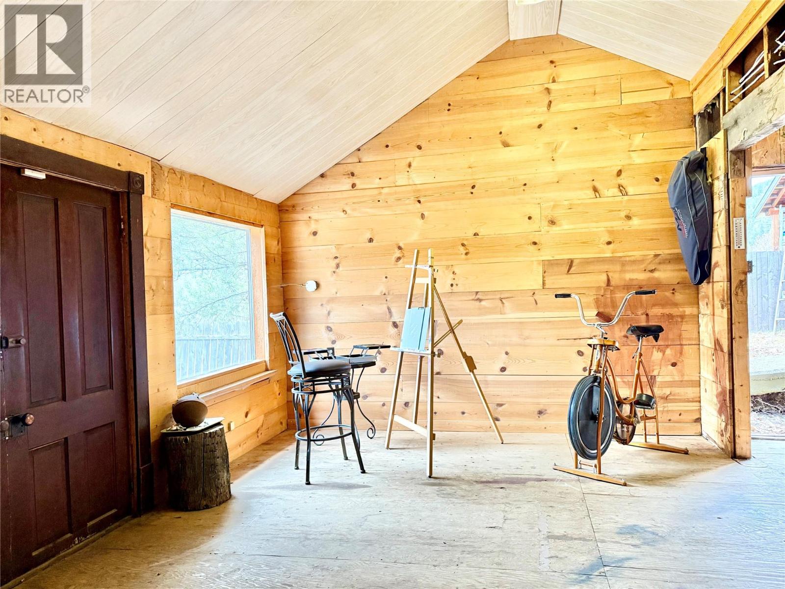 267 LONG LAKE Avenue, Greenwood