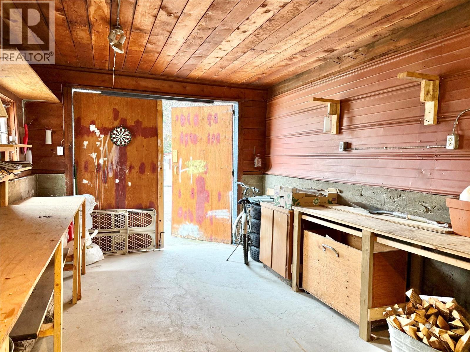 267 LONG LAKE Avenue, Greenwood