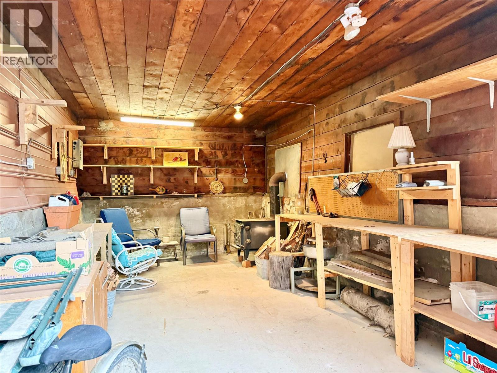 267 LONG LAKE Avenue, Greenwood