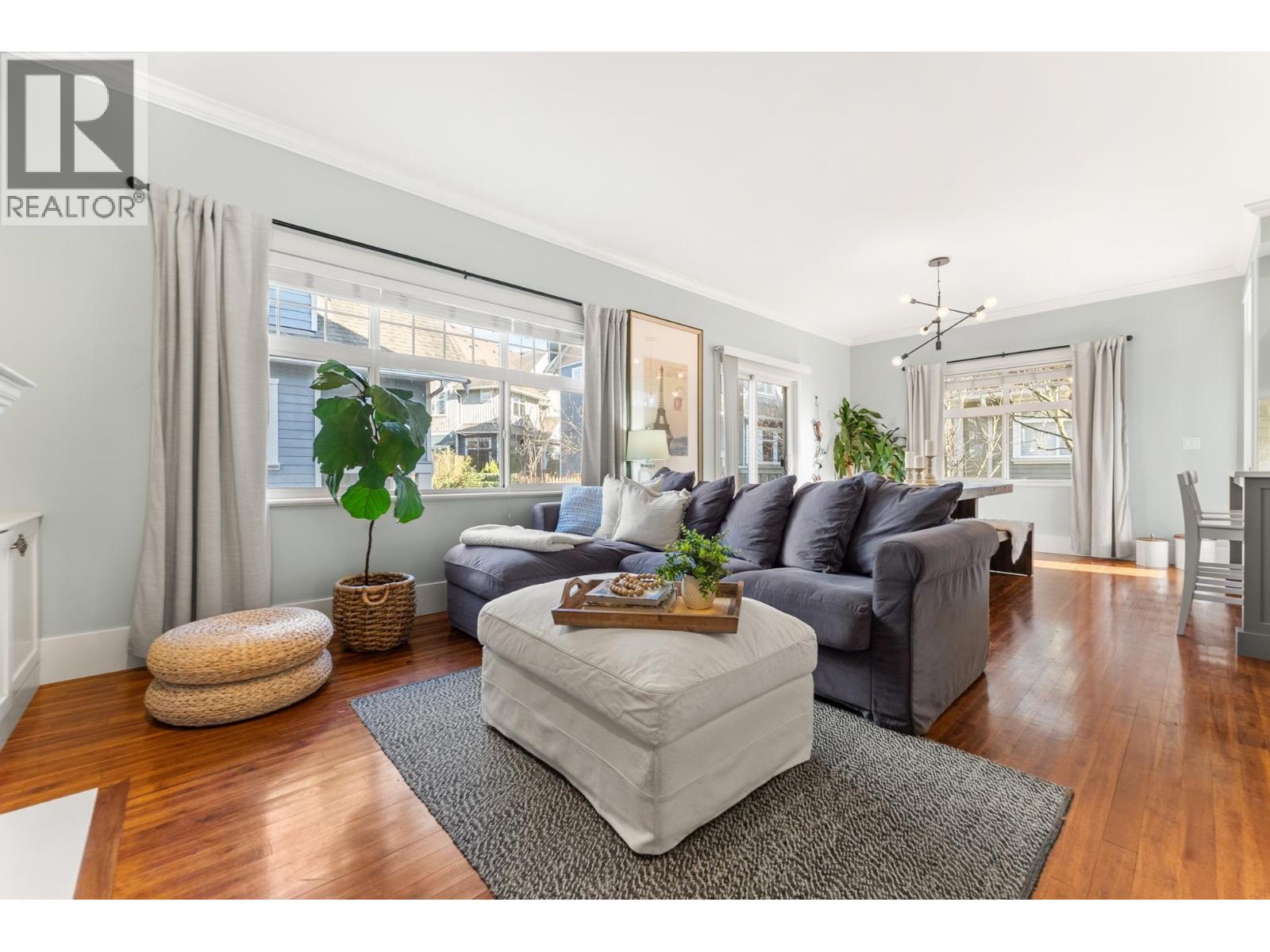 4 6333 PRINCESS LANE, Richmond