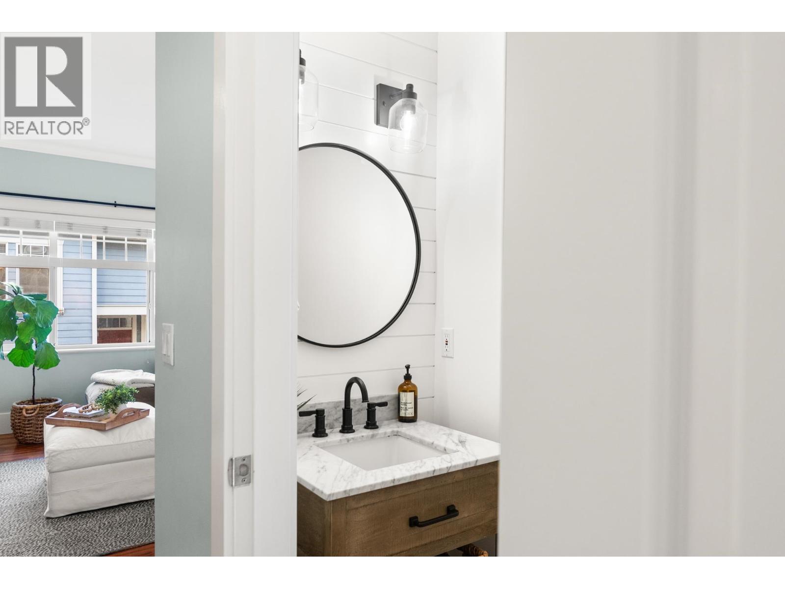 4 6333 PRINCESS LANE, Richmond