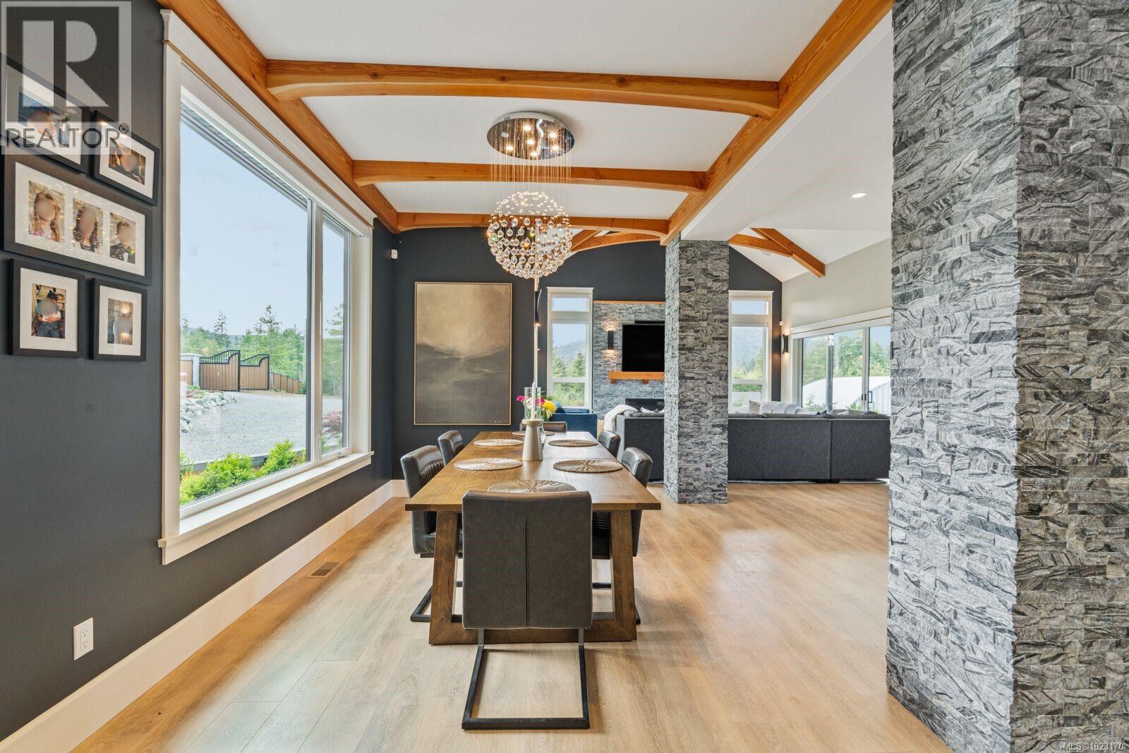 2833 Woodcroft Pl, Shawnigan Lake