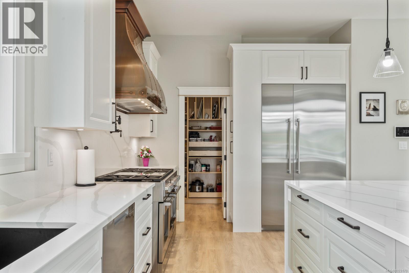 2833 Woodcroft Pl, Shawnigan Lake