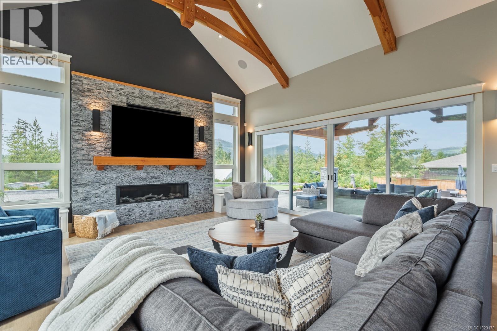 2833 Woodcroft Pl, Shawnigan Lake