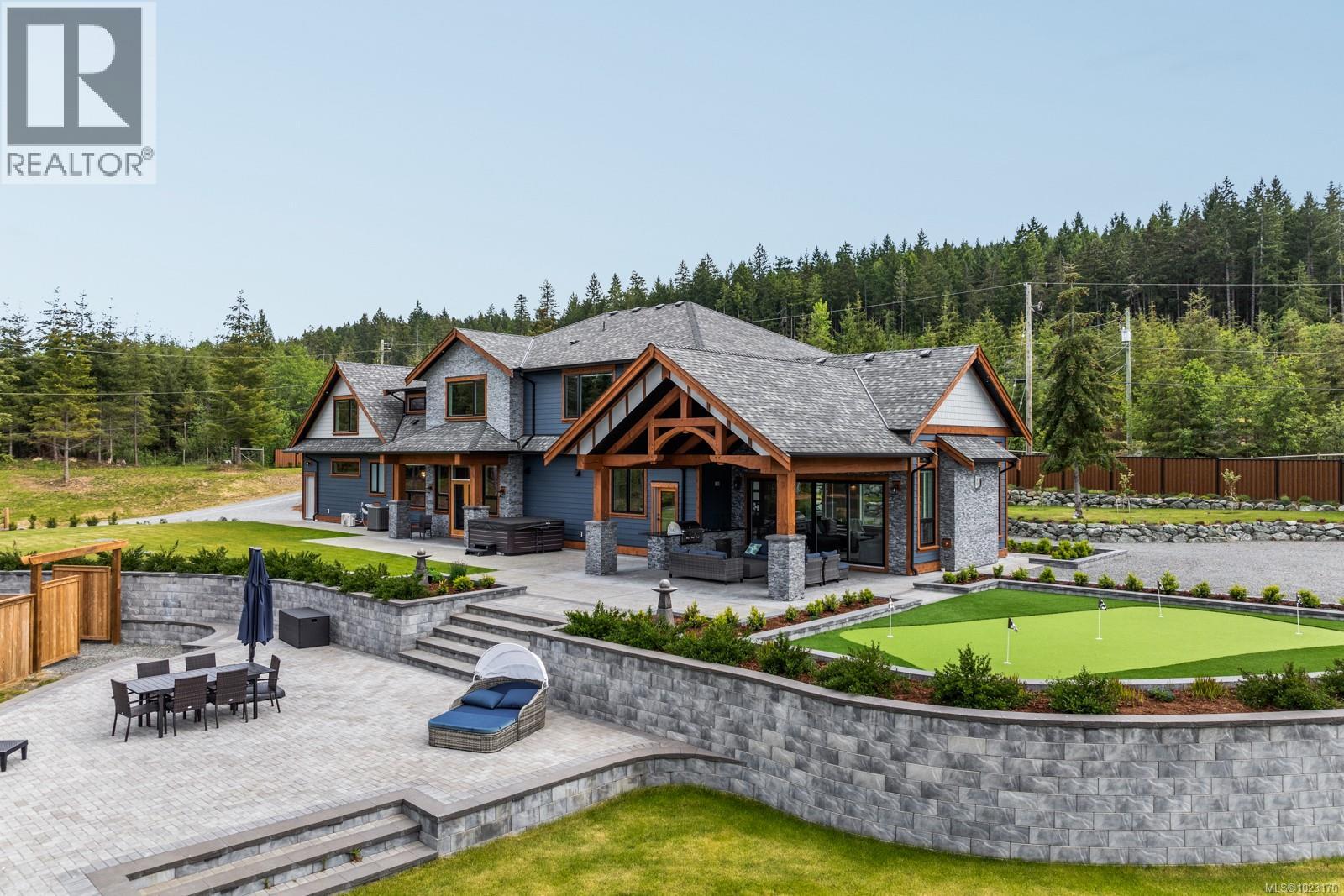 2833 Woodcroft Pl, Shawnigan Lake