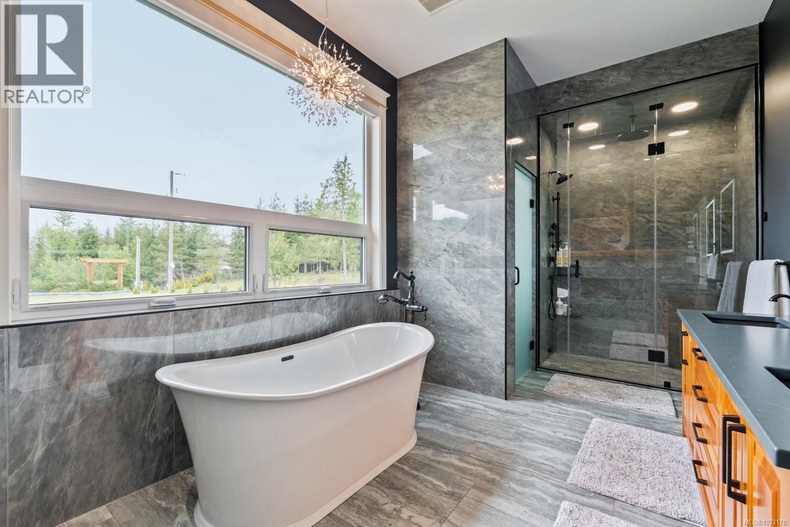 2833 Woodcroft Pl, Shawnigan Lake