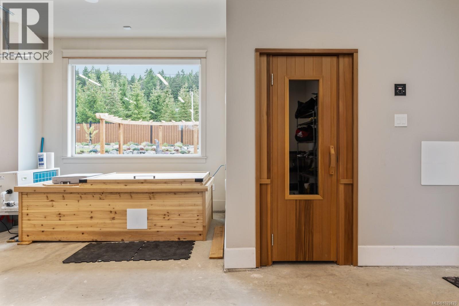 2833 Woodcroft Pl, Shawnigan Lake