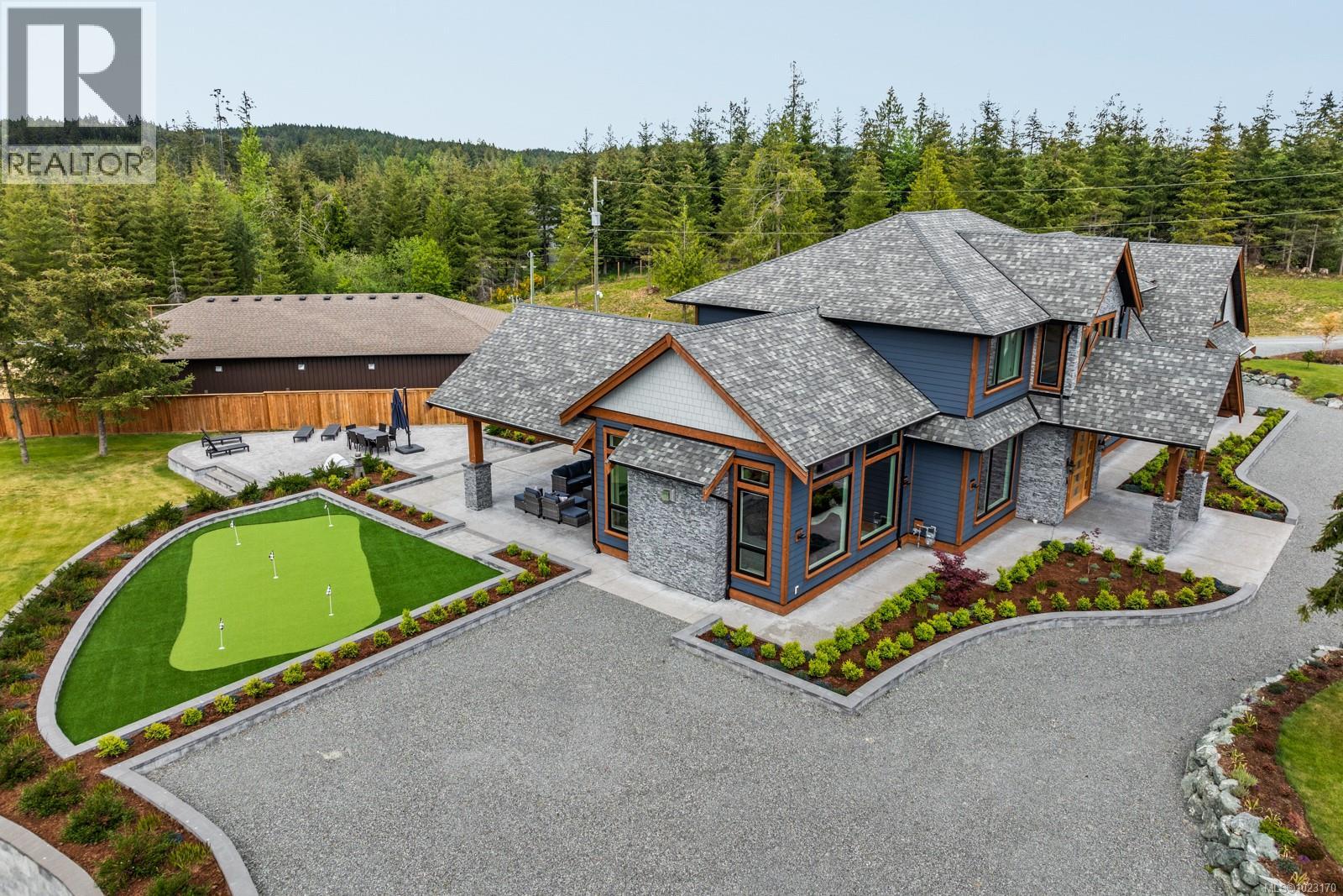 2833 Woodcroft Pl, Shawnigan Lake