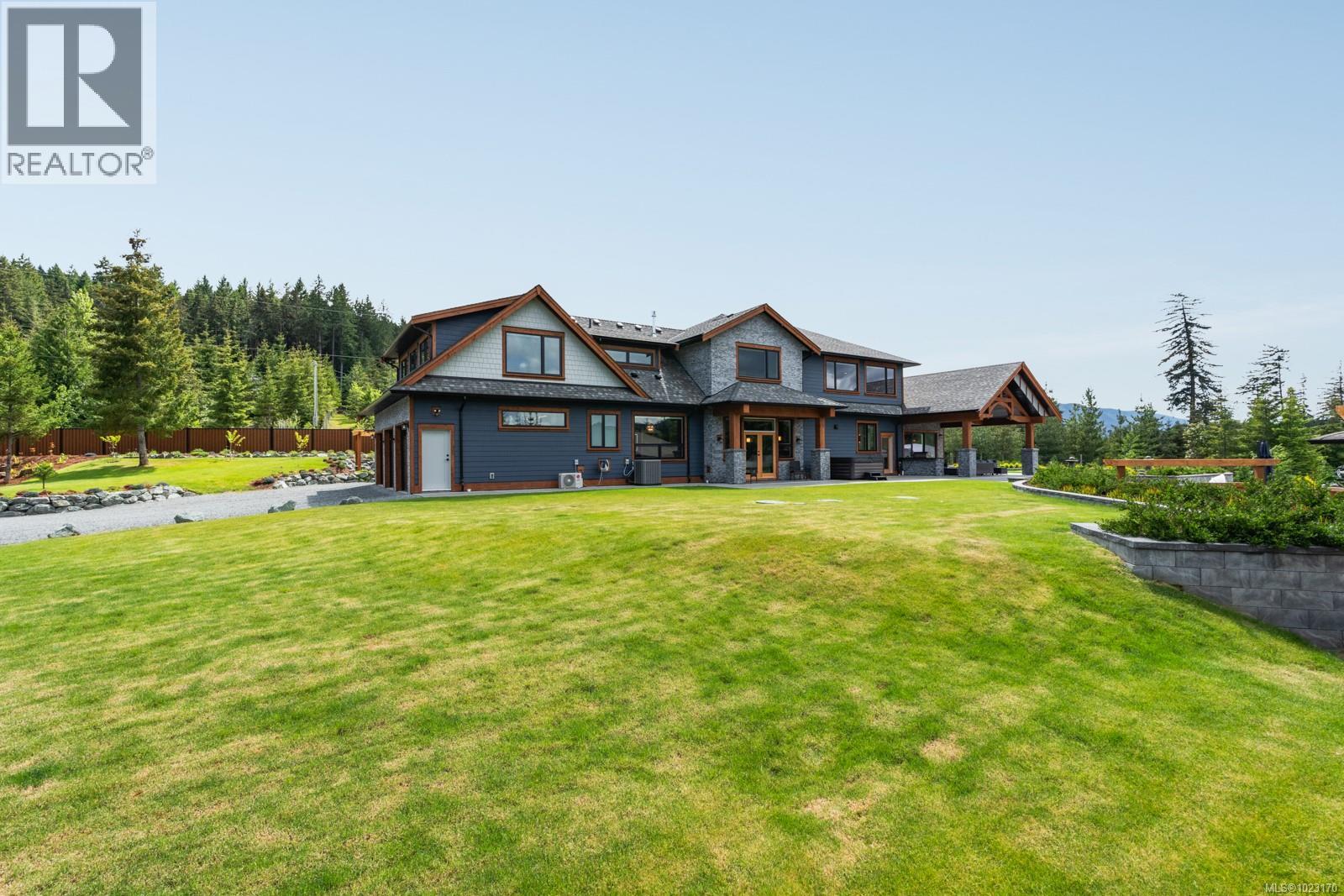 2833 Woodcroft Pl, Shawnigan Lake