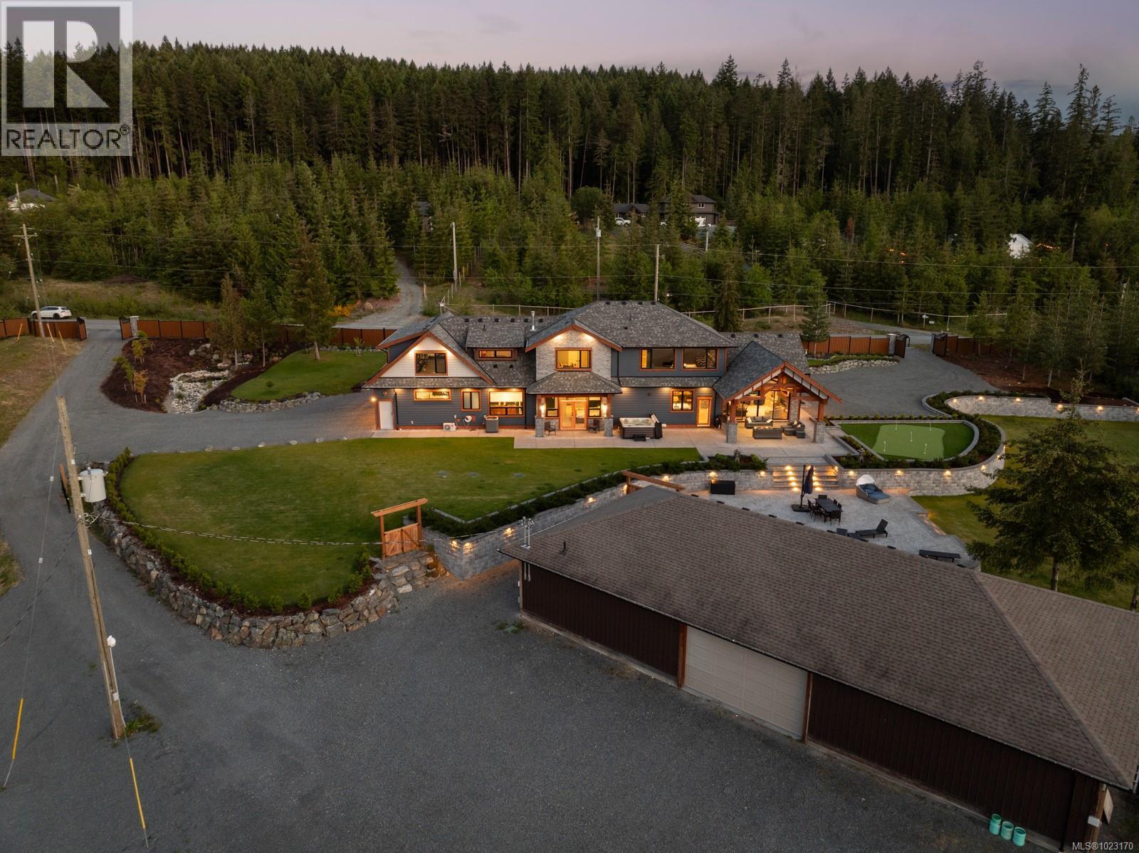 2833 Woodcroft Pl, Shawnigan Lake