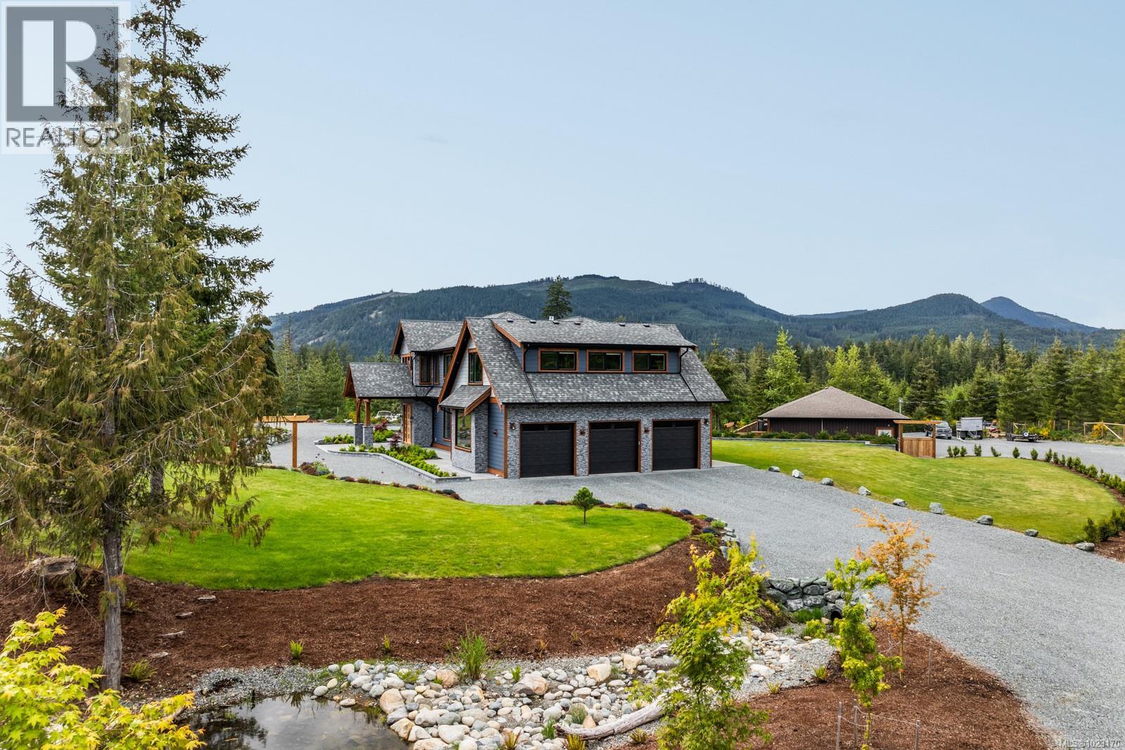 2833 Woodcroft Pl, Shawnigan Lake