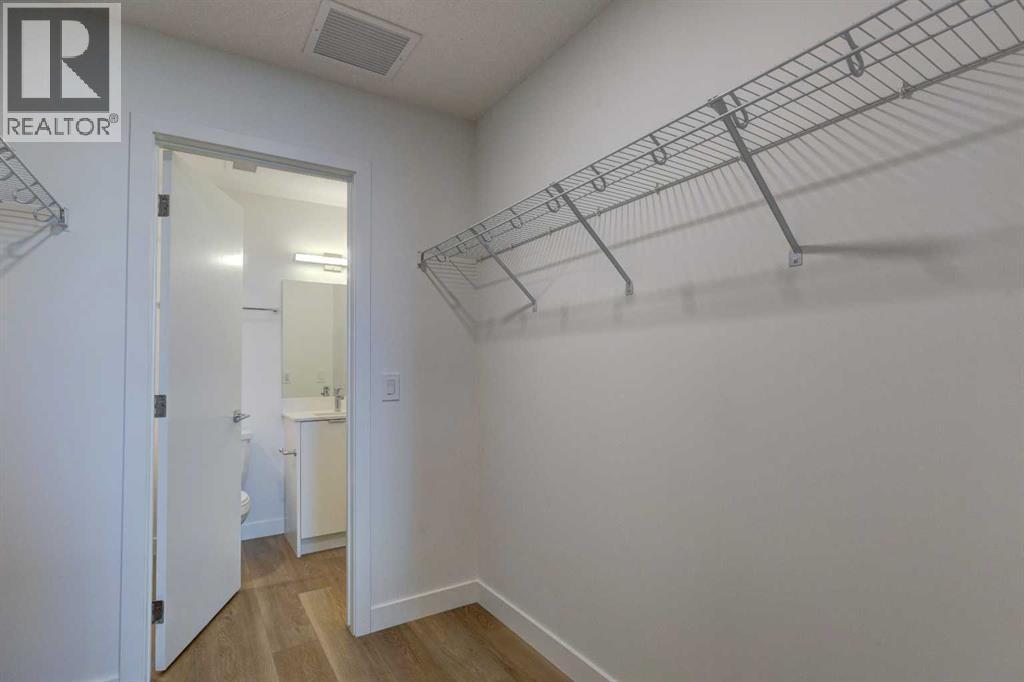 Single Family House for Sale in    Avenue SE Belvedere Calgary 