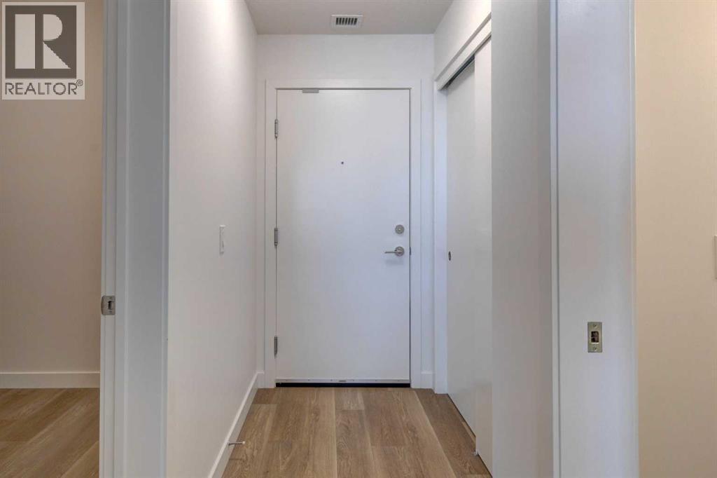 Single Family House for Sale in    Avenue SE Belvedere Calgary 