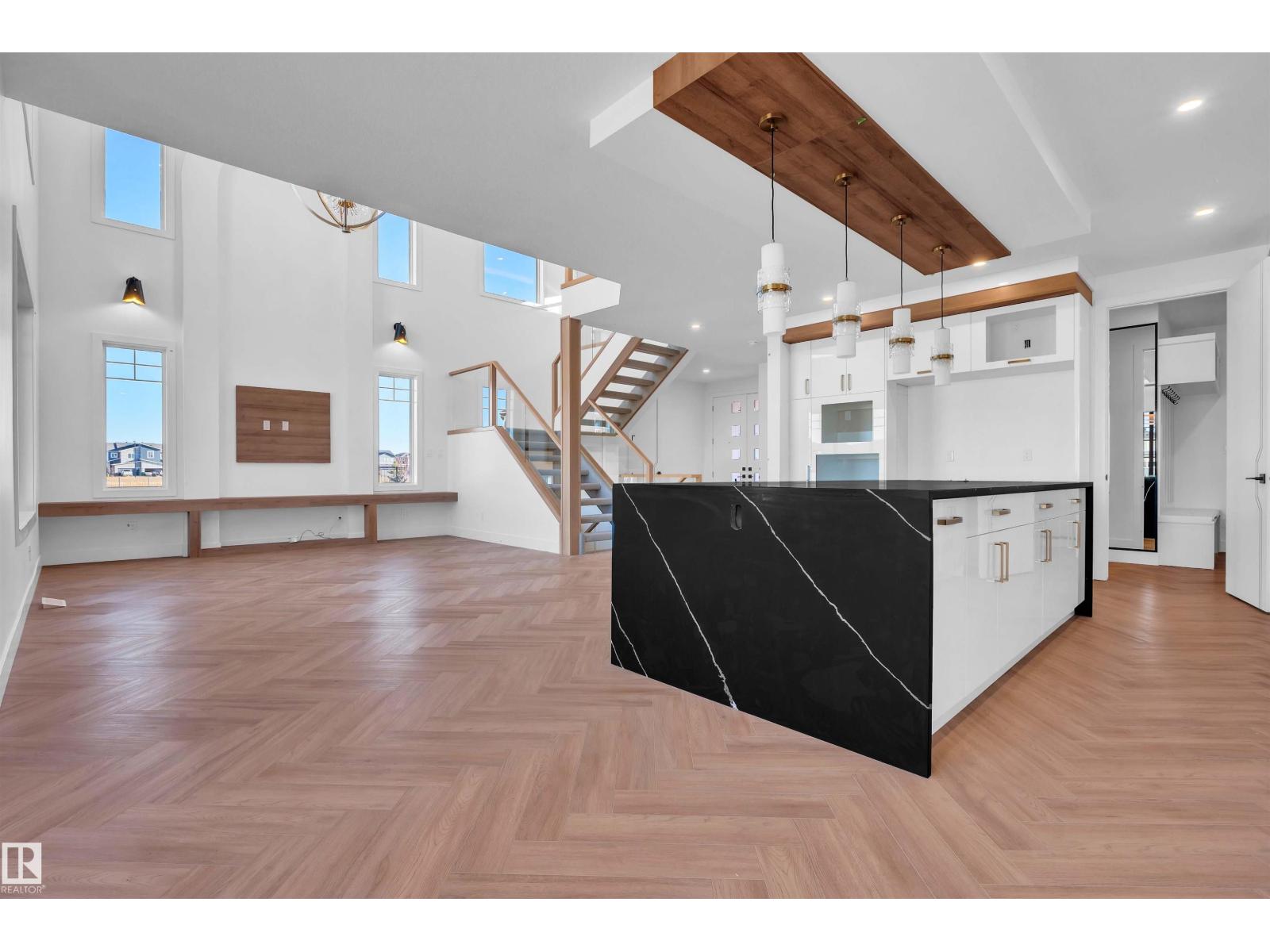 463 Crystal Creek LI, Leduc