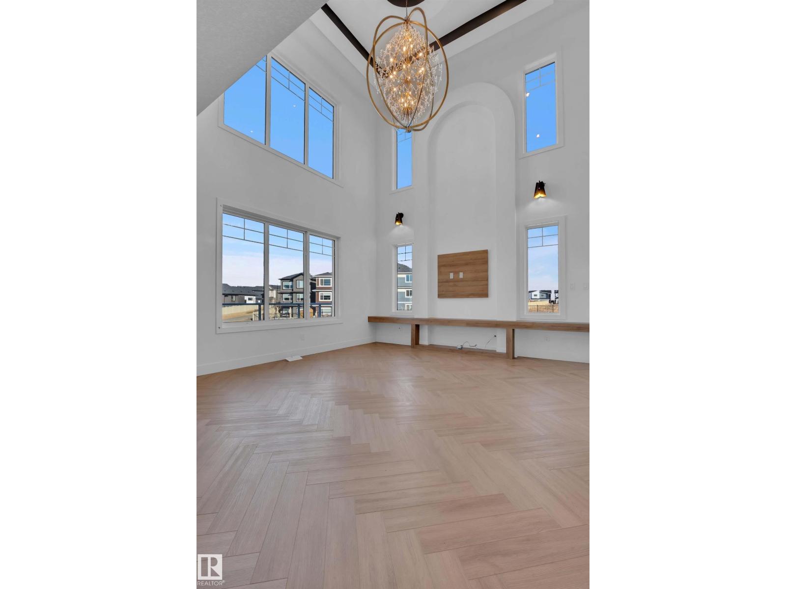 463 Crystal Creek LI, Leduc