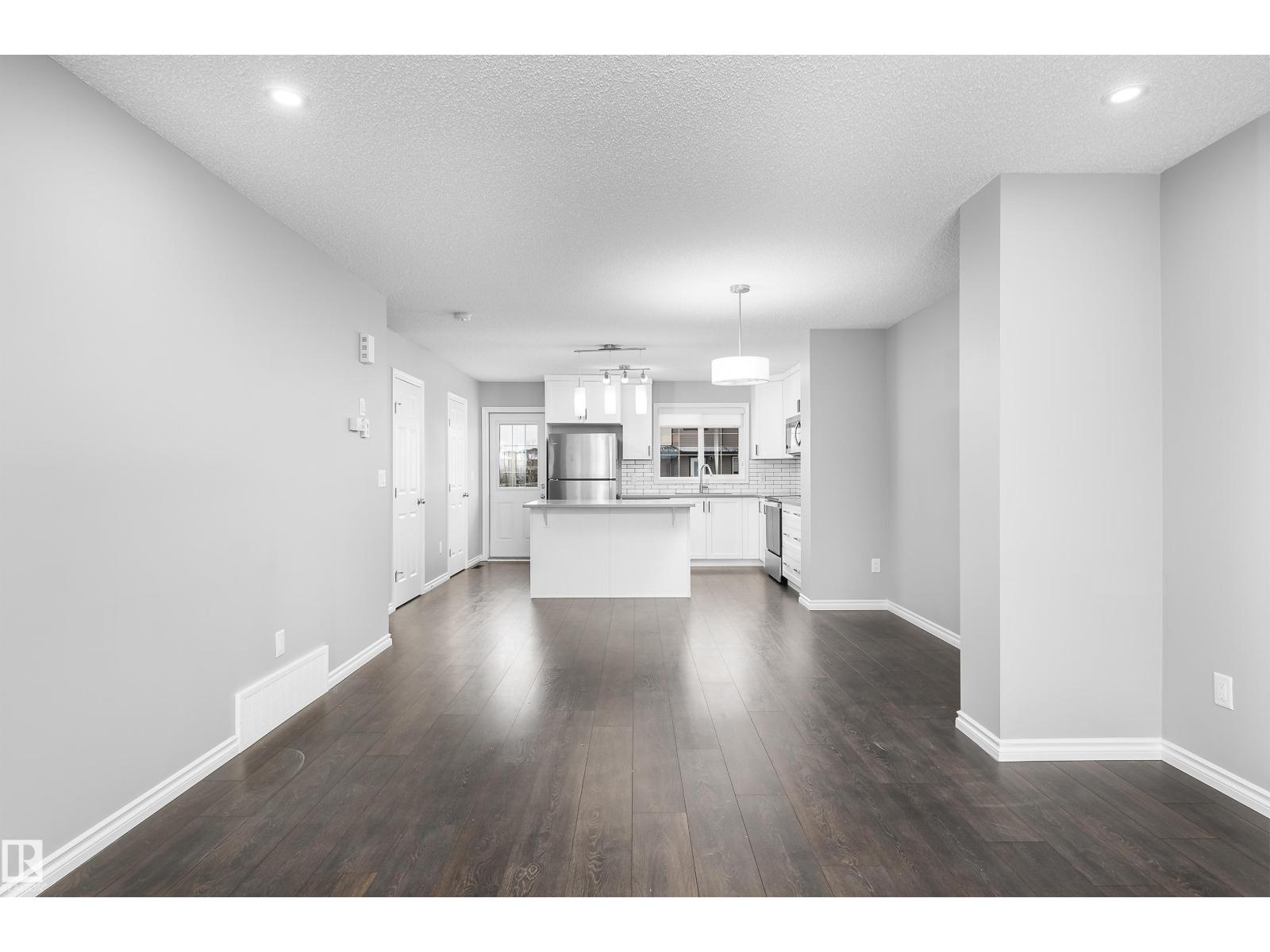 #11 20 Augustine CR, Sherwood Park