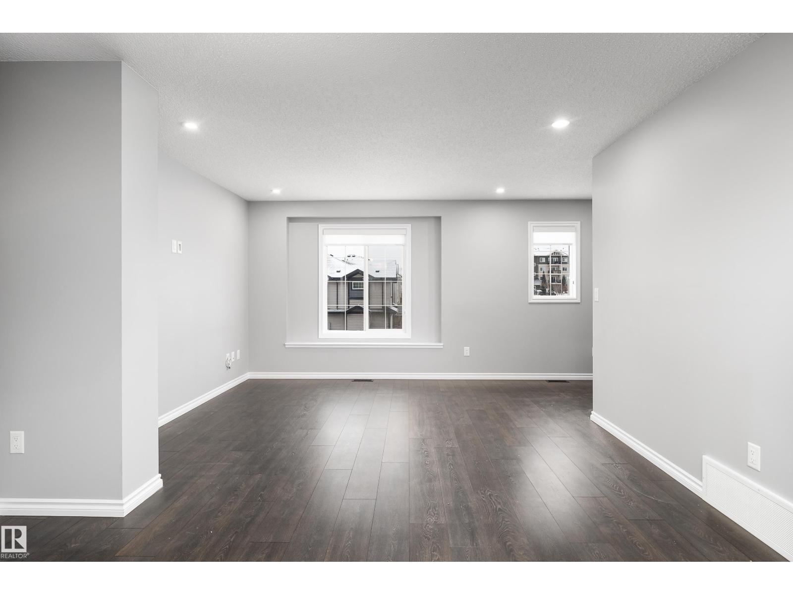 #11 20 Augustine CR, Sherwood Park