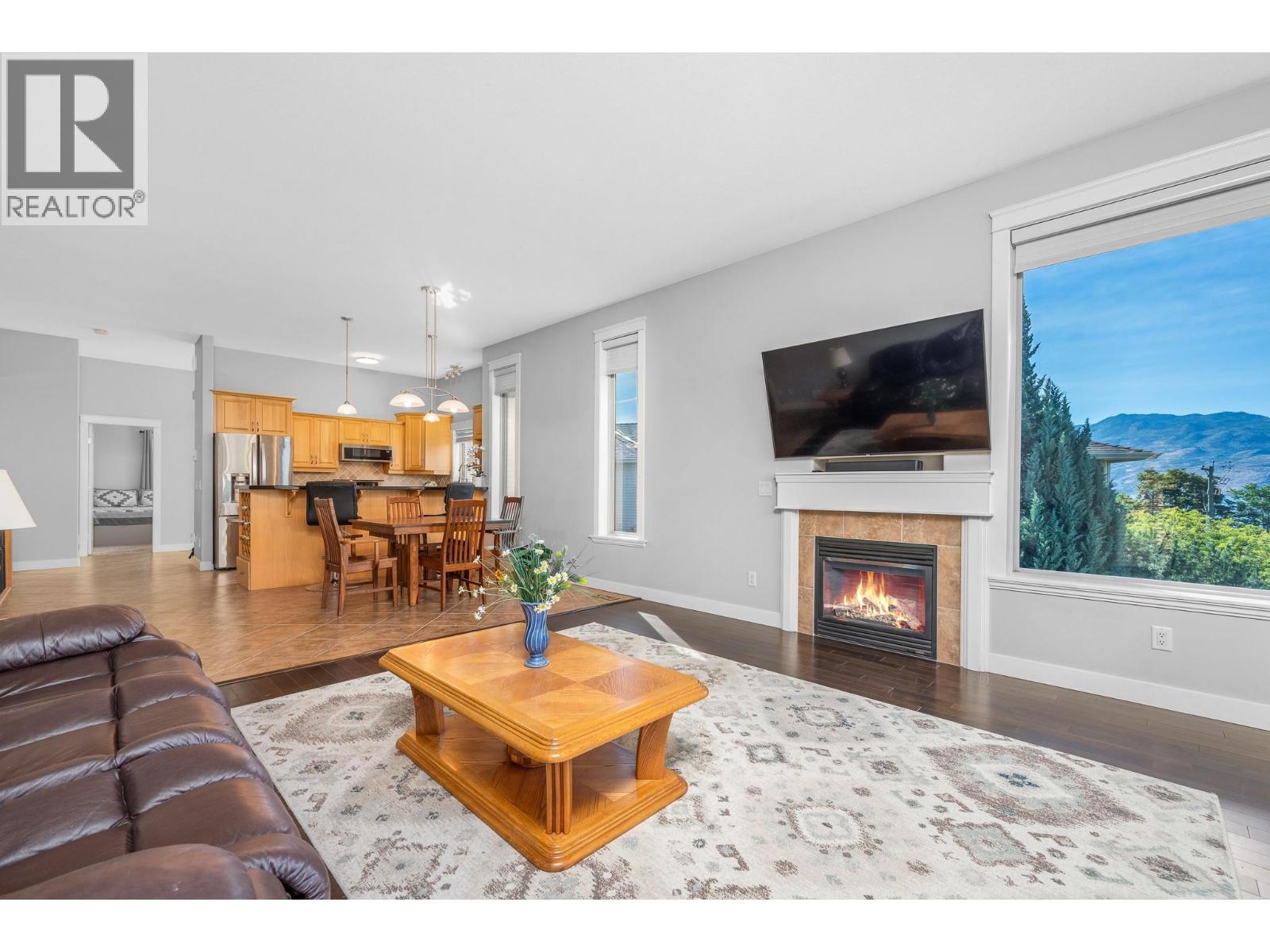2 2100 Boucherie Road, West Kelowna