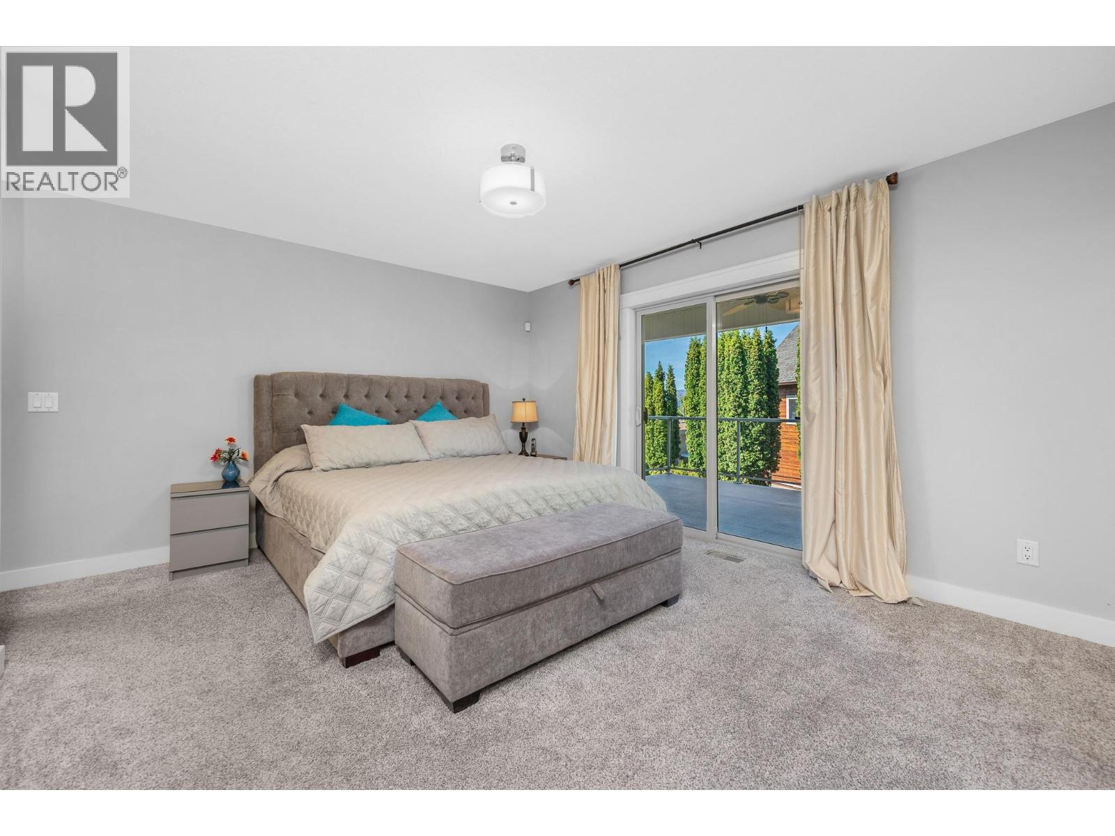 2 2100 Boucherie Road, West Kelowna