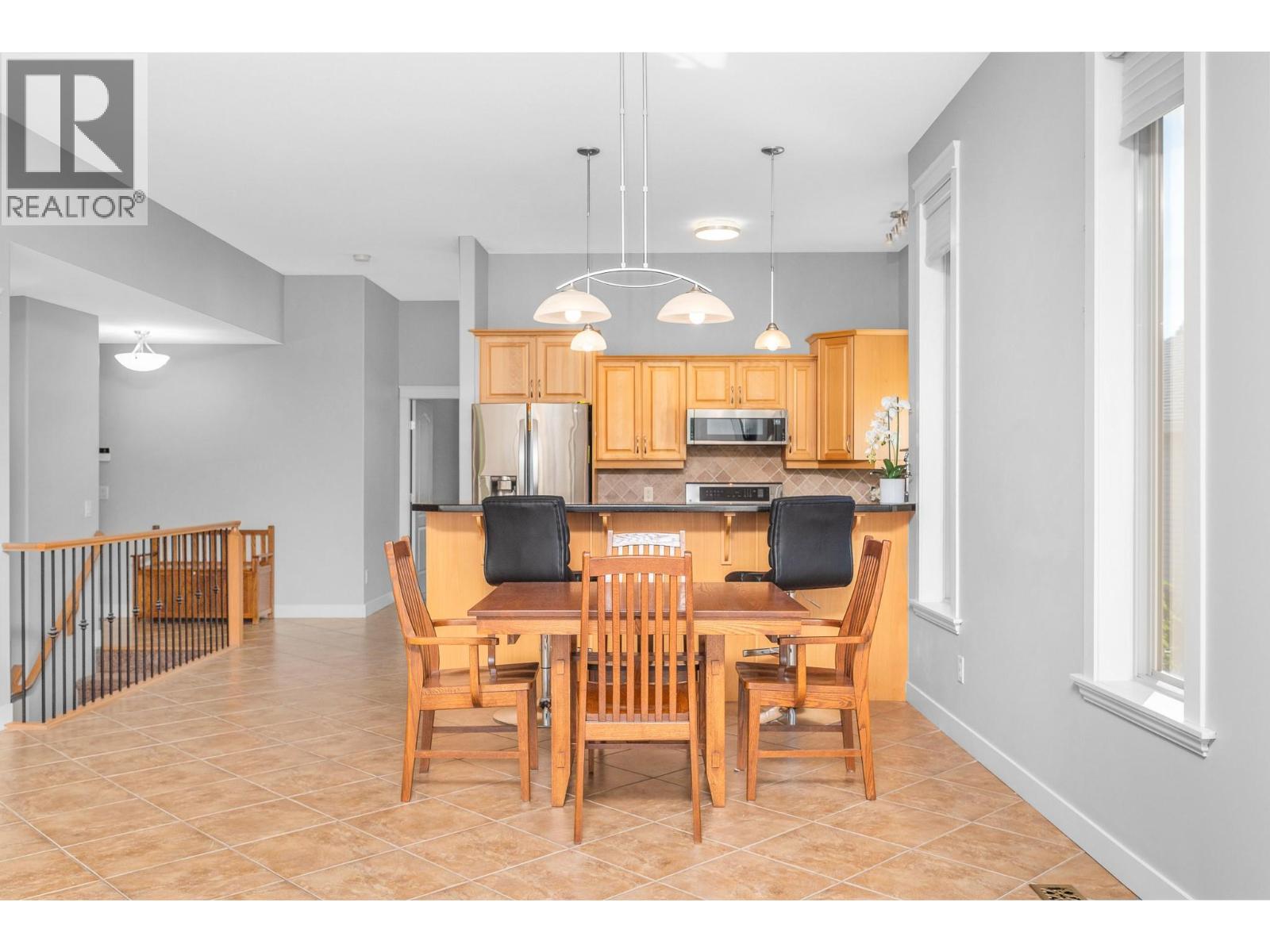 2 2100 Boucherie Road, West Kelowna