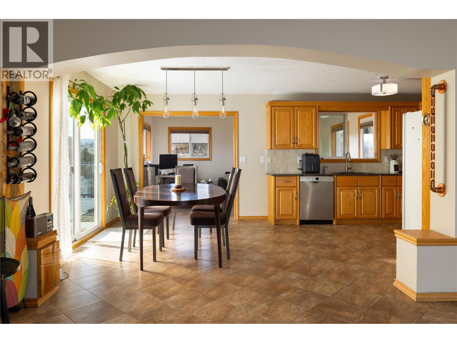  3124 Cox Road, West Kelowna