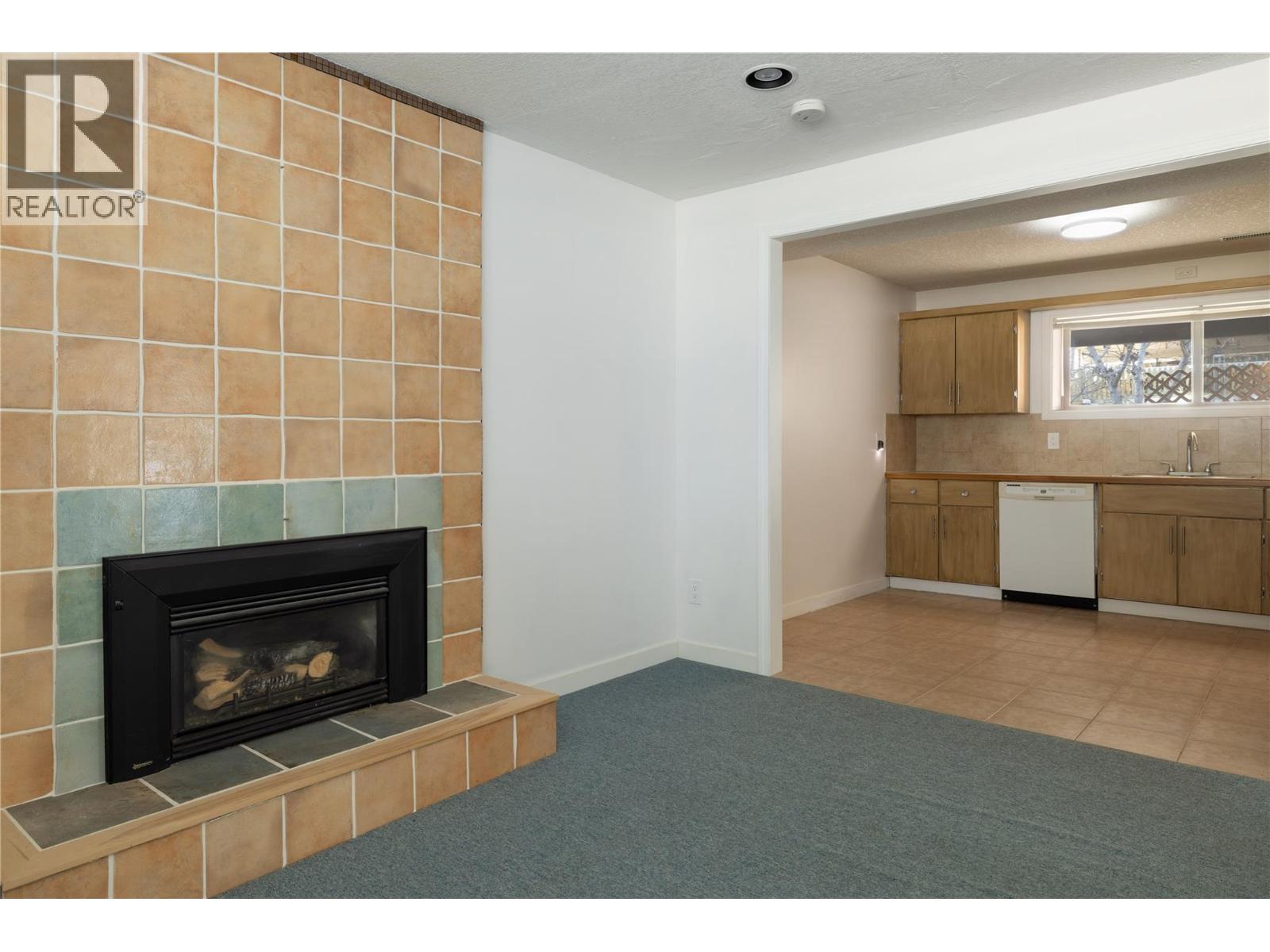  3124 Cox Road, West Kelowna