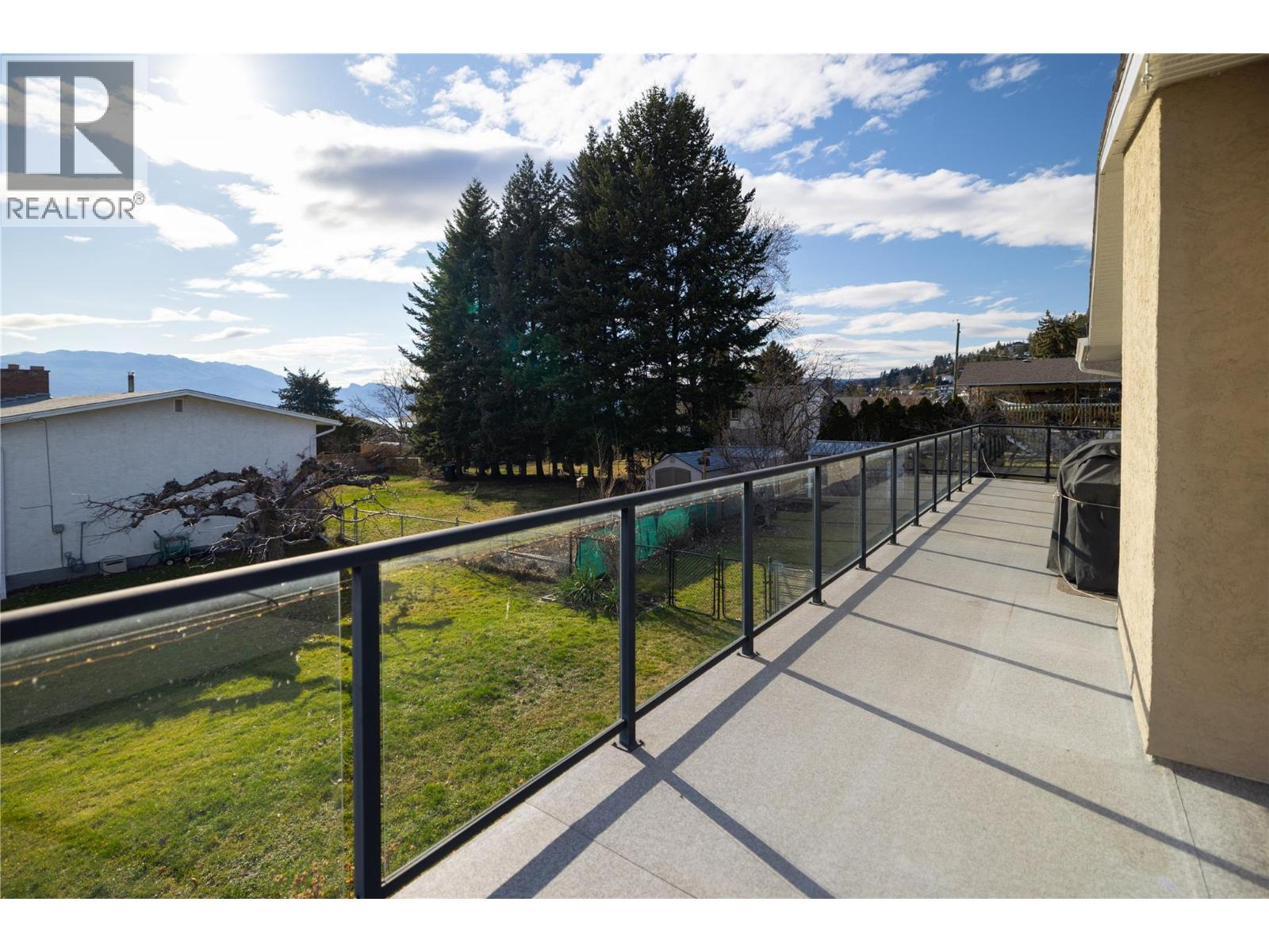  3124 Cox Road, West Kelowna