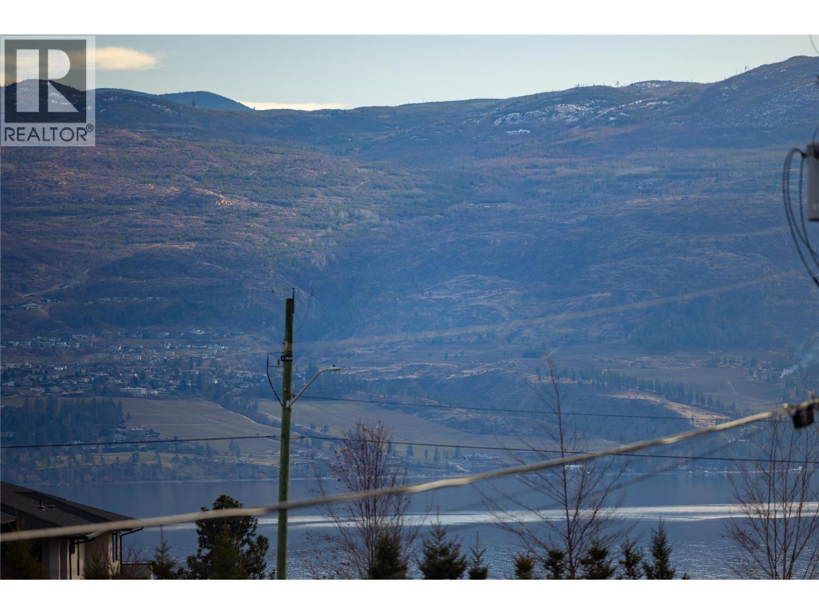  3124 Cox Road, West Kelowna