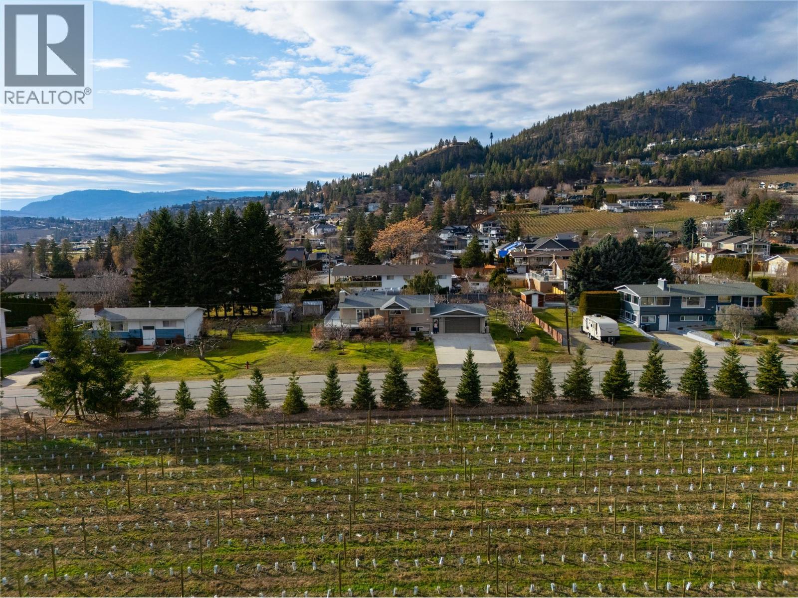  3124 Cox Road, West Kelowna