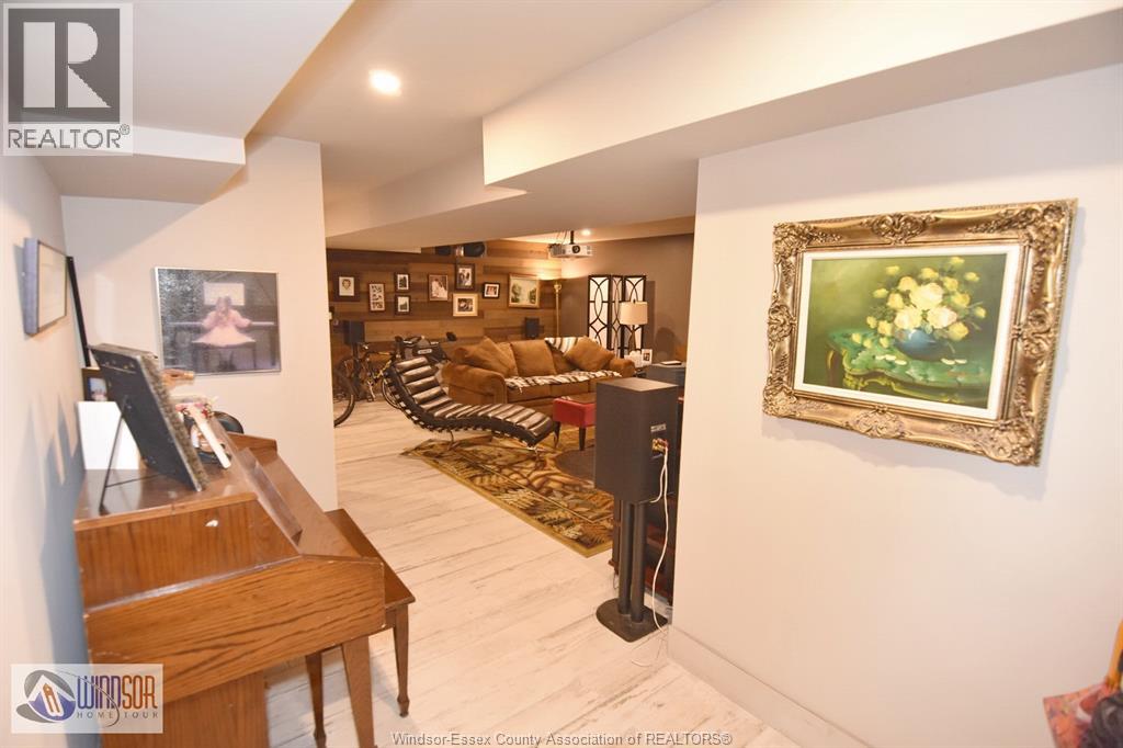 304 CAROLE COURT, Lakeshore, Ontario, N0R1A0 — Photo 16