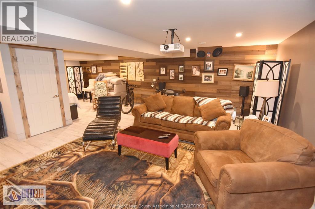 304 CAROLE COURT, Lakeshore, Ontario, N0R1A0 — Photo 5